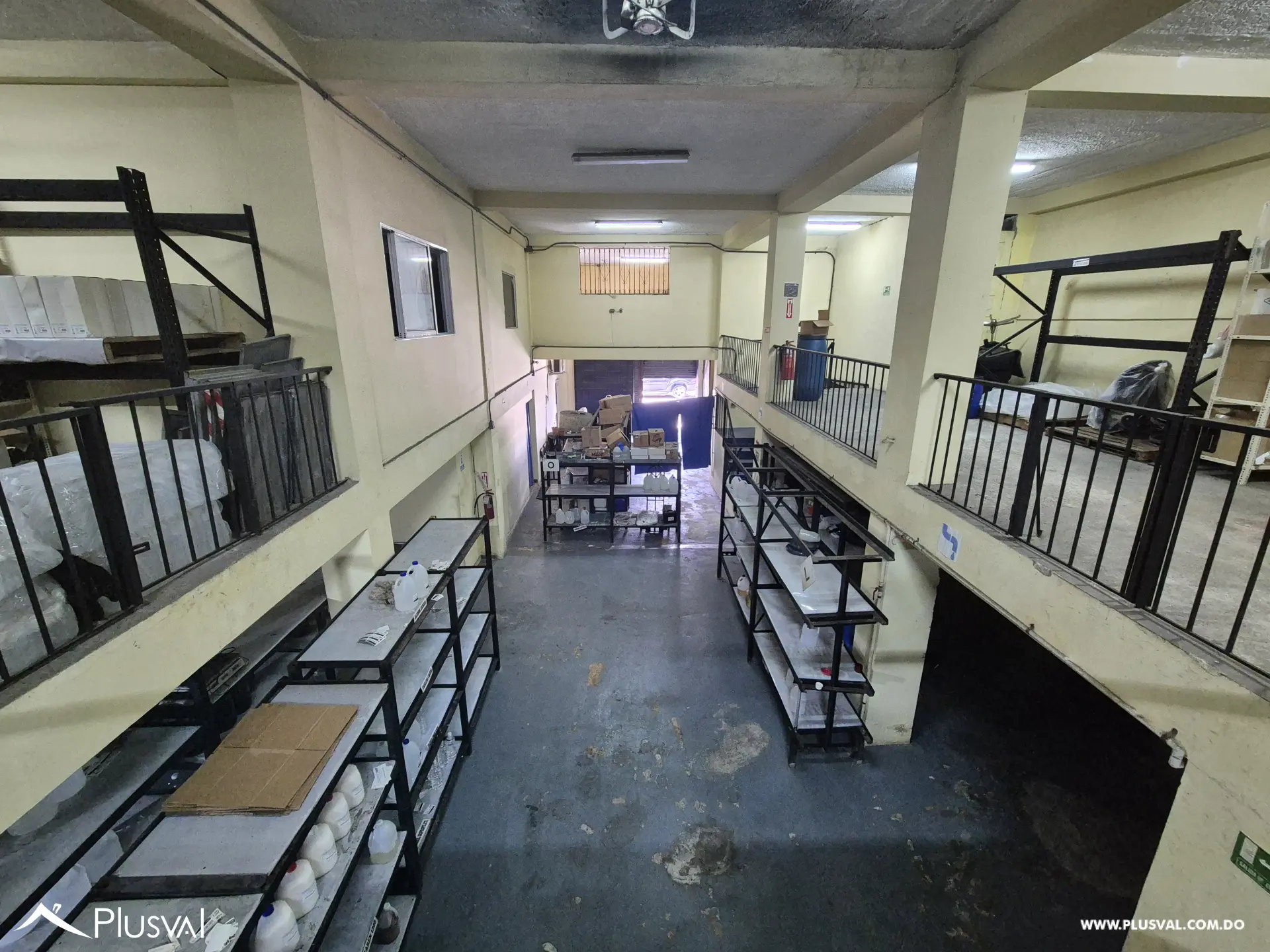 Edificio comercial en venta en Villa Juana 484121