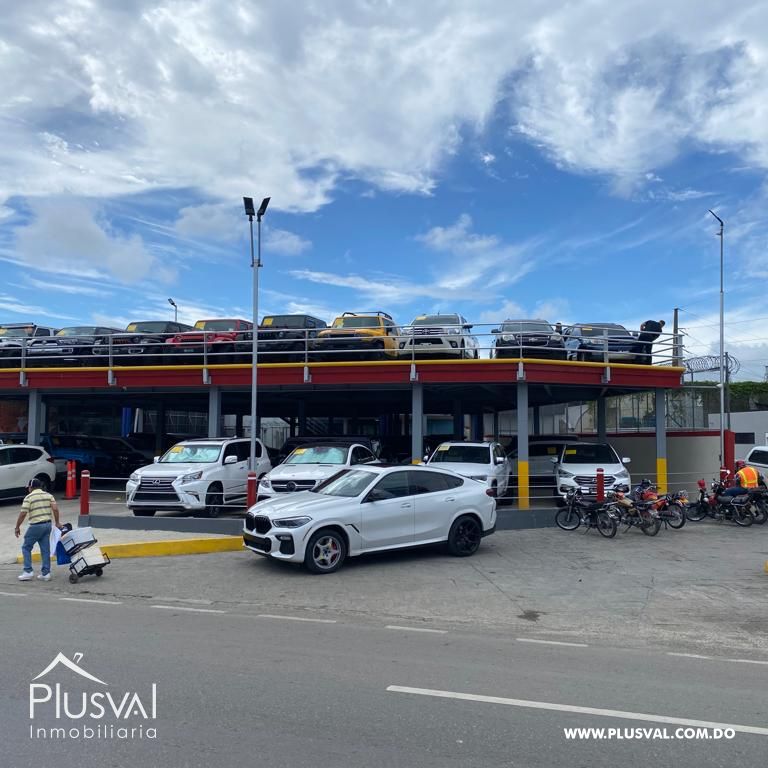 Amplio Local en Alquiler 326145