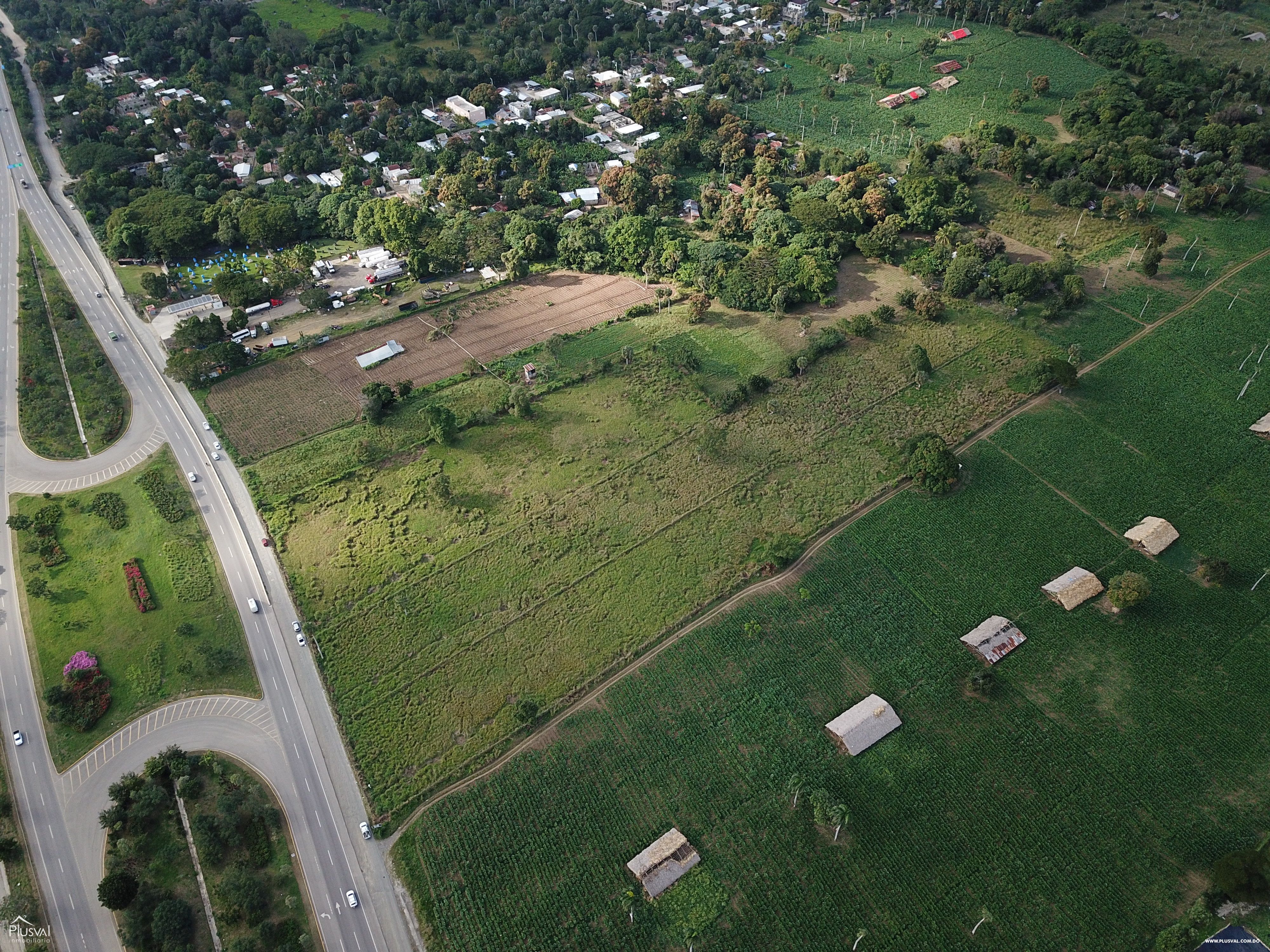 Exclusivo Solar Comercial Premium en Venta en Circunvalación Norte, Santiago 488802