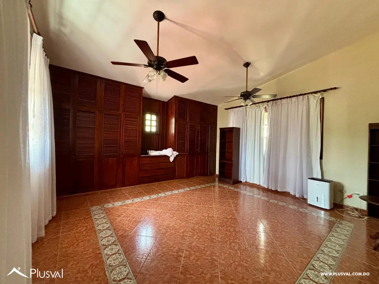 Amplia y clásica casa en alquiler en la mejor zona de Bella Vista 457957