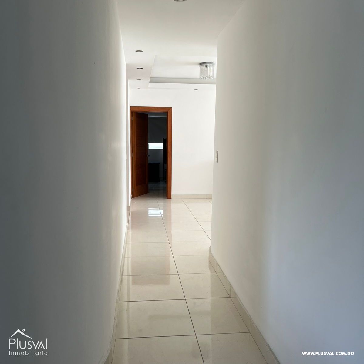 Apartamento en venta en una Zona tranquila, a pasos de la Autopista Duarte 429454