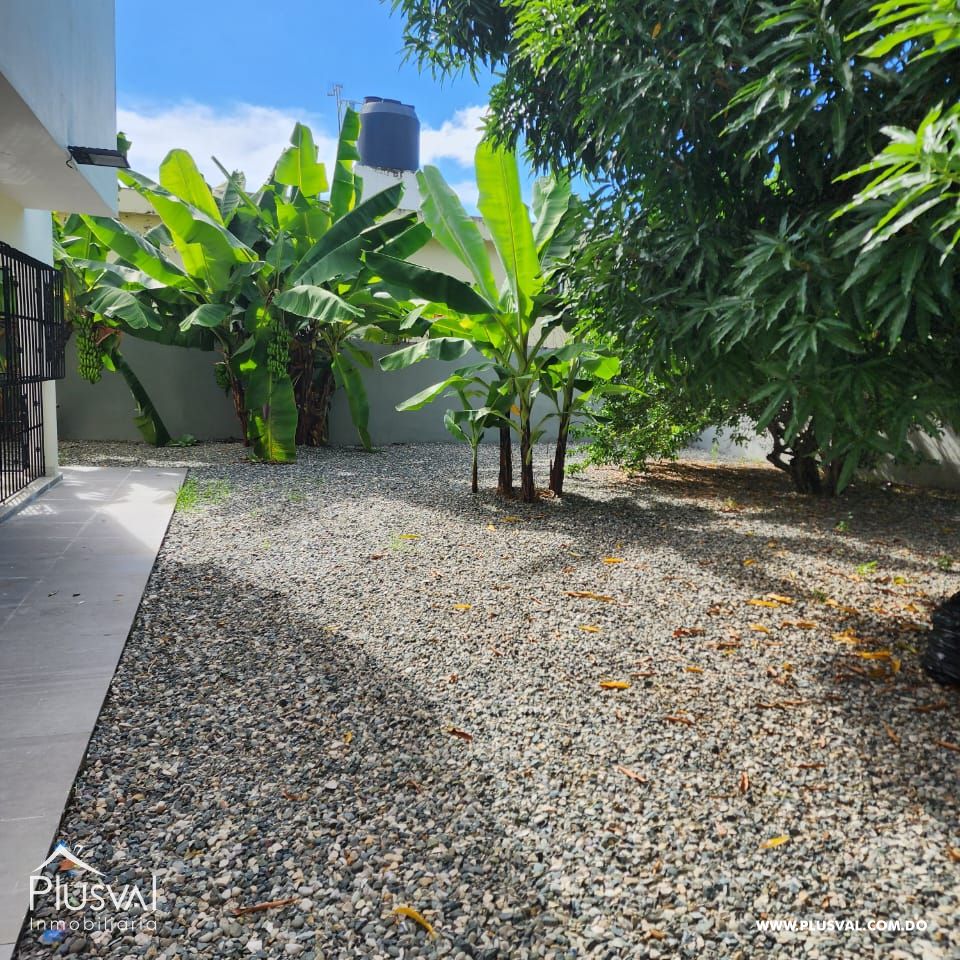 Casa moderna en Santo Domingo Norte 395192