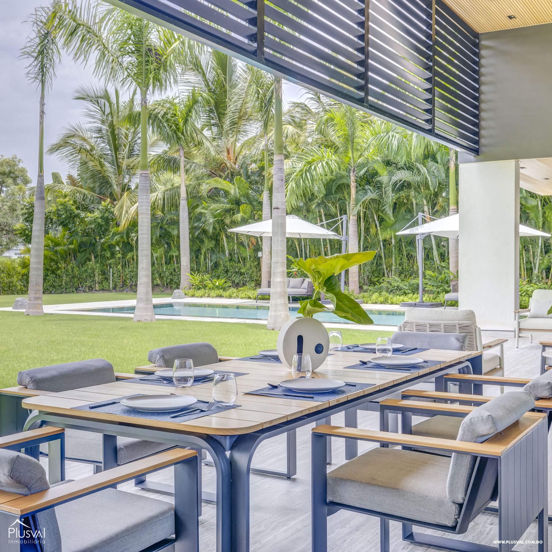 Modern Luxury Villa in Hacienda on sale, Punta Cana Resort. 370658