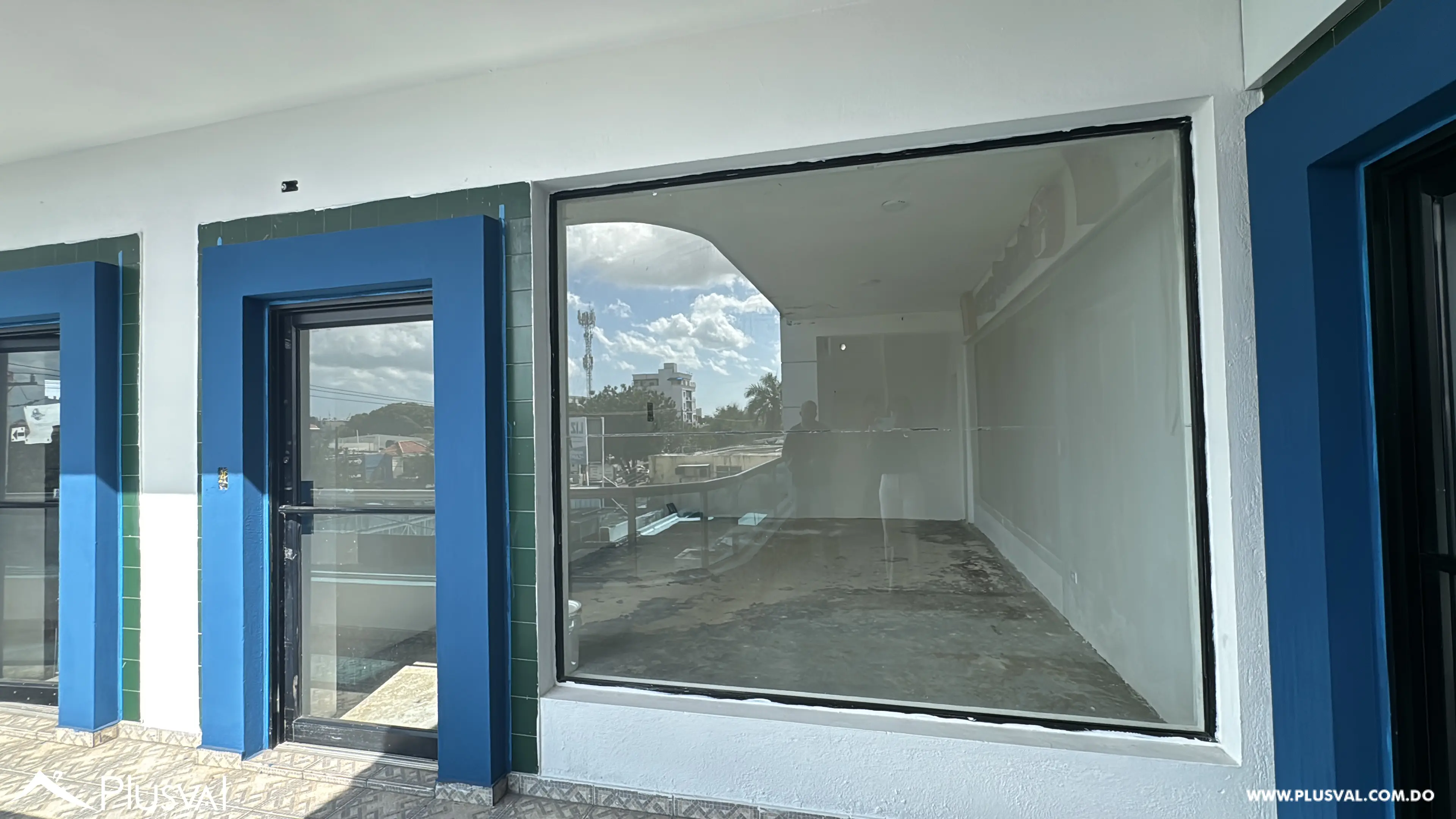 Alquilo Excelente Local de 32 mt2 en 3er Nivel en la Av. Nuñez de Caceres 482795