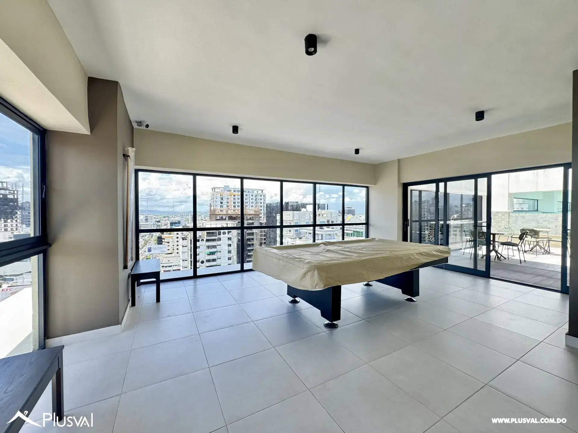 Apartamento en alquiler en Naco 500318