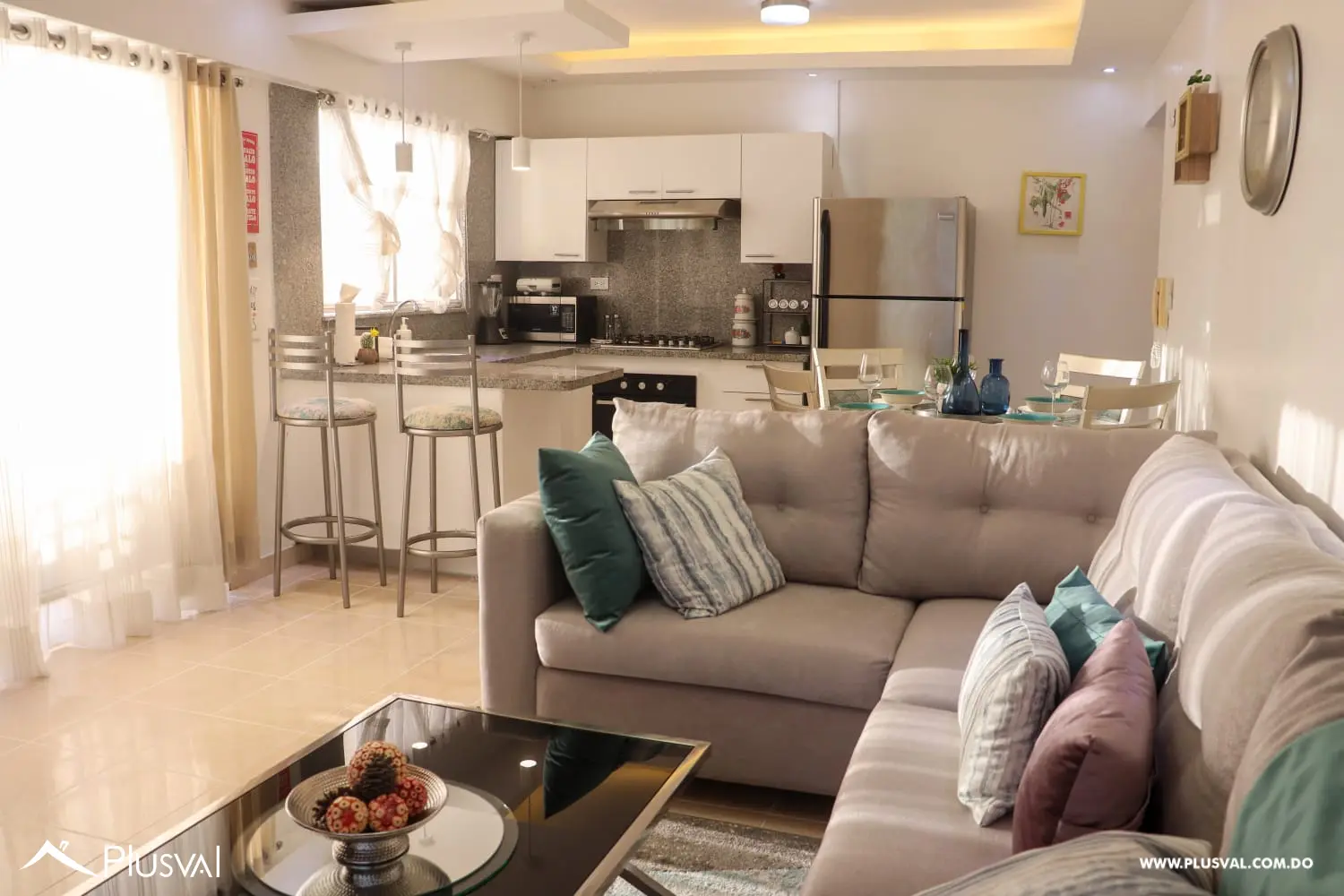 APARTAMENTO AMUEBLADO EN ALQUILER CON VISTA AL MAR 510000