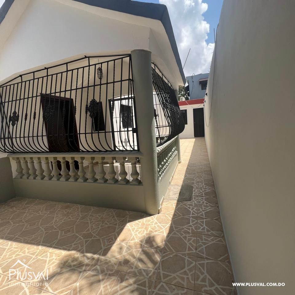 Casa con dos viviendas cada unas con tres dormitorios en Brisa Oriental SDE 412822