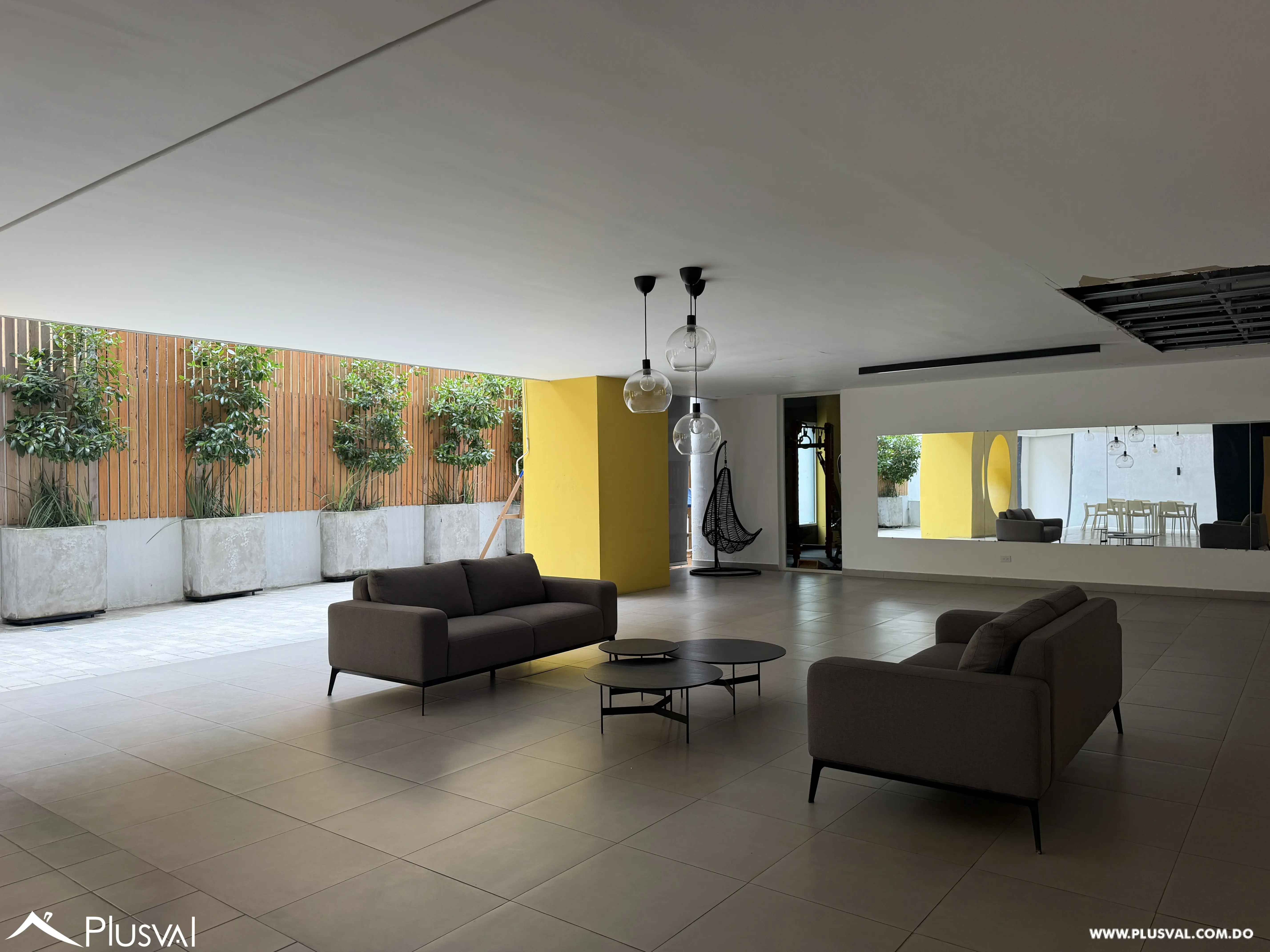 Alquiler de apto tipo loft, de 2 habitaciones en Evaristo Morales. 524880