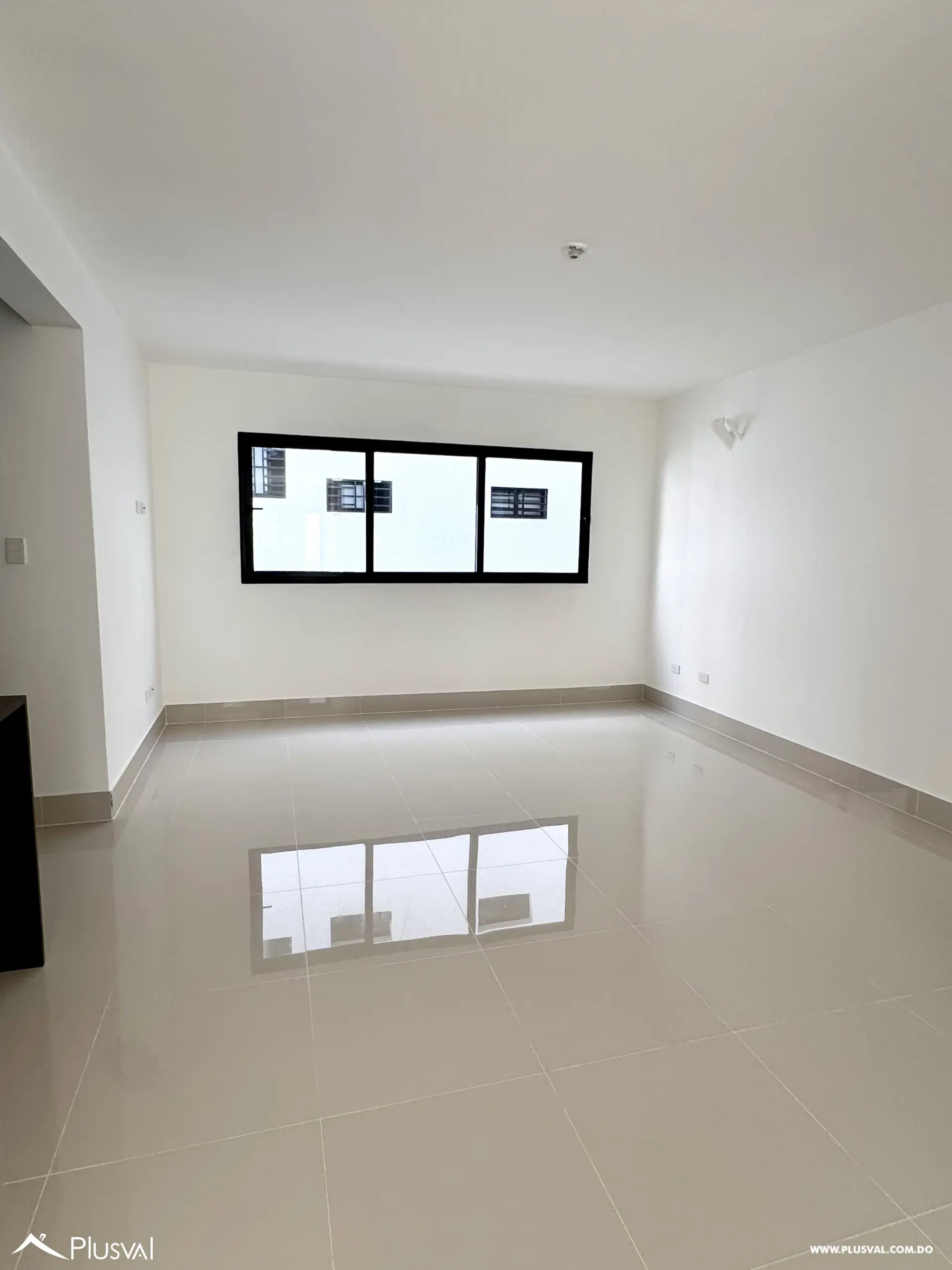 Amplio y Moderno Apartamento en Venta Ubicado en Zona Céntrica de Santiago 508454