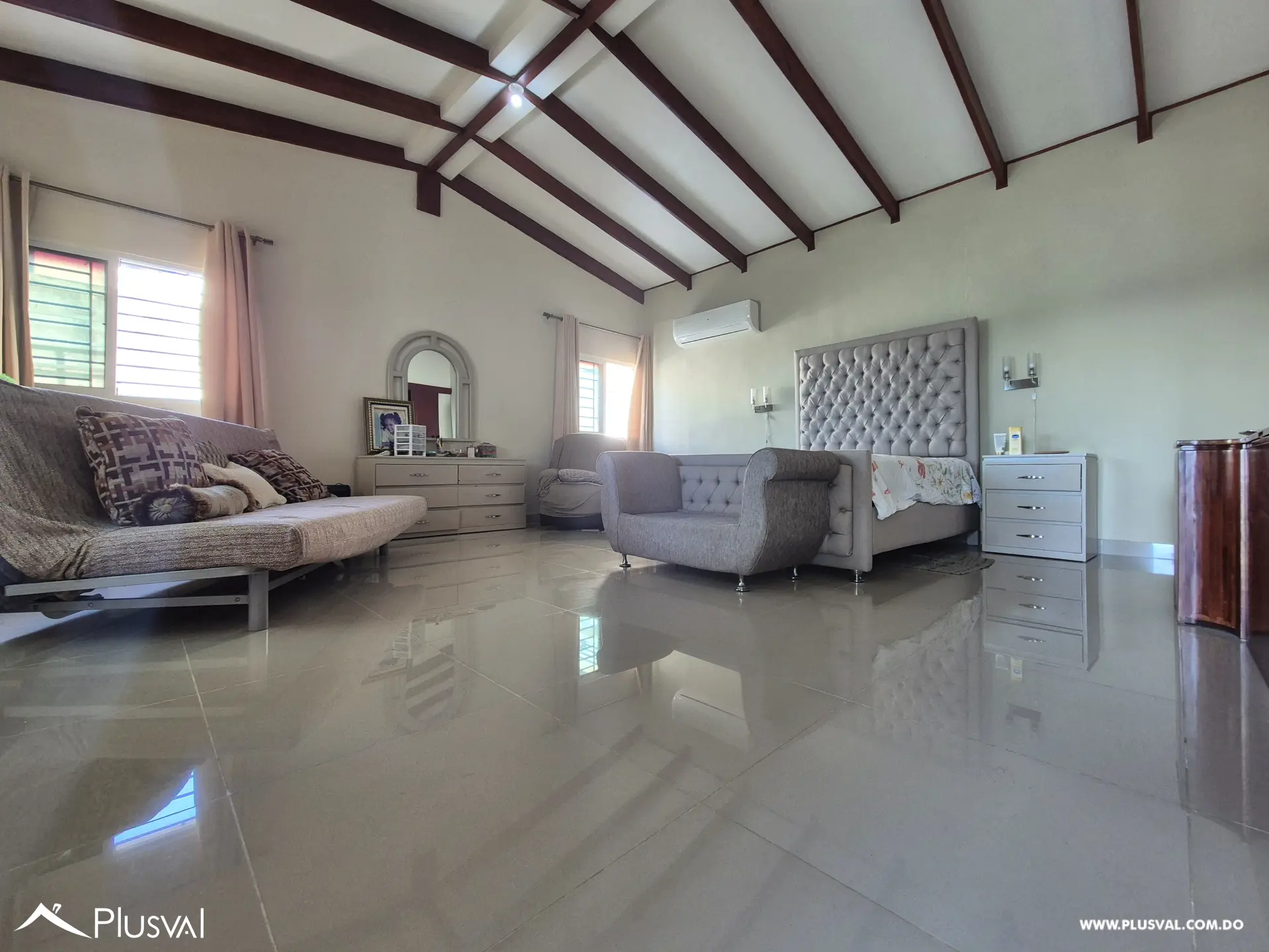 Apartamento tipo Penthouse en venta en el Millon 493486