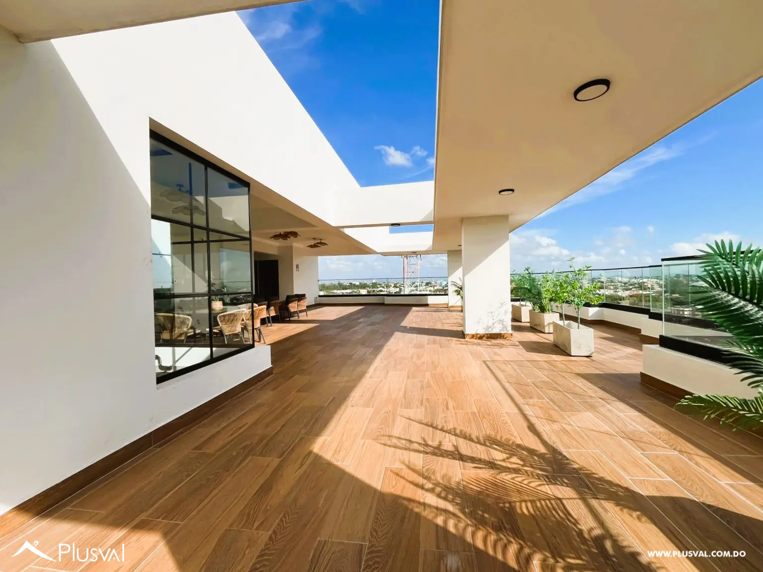 Apartamento de 2 habitaciones con línea blanca en alquiler 526096