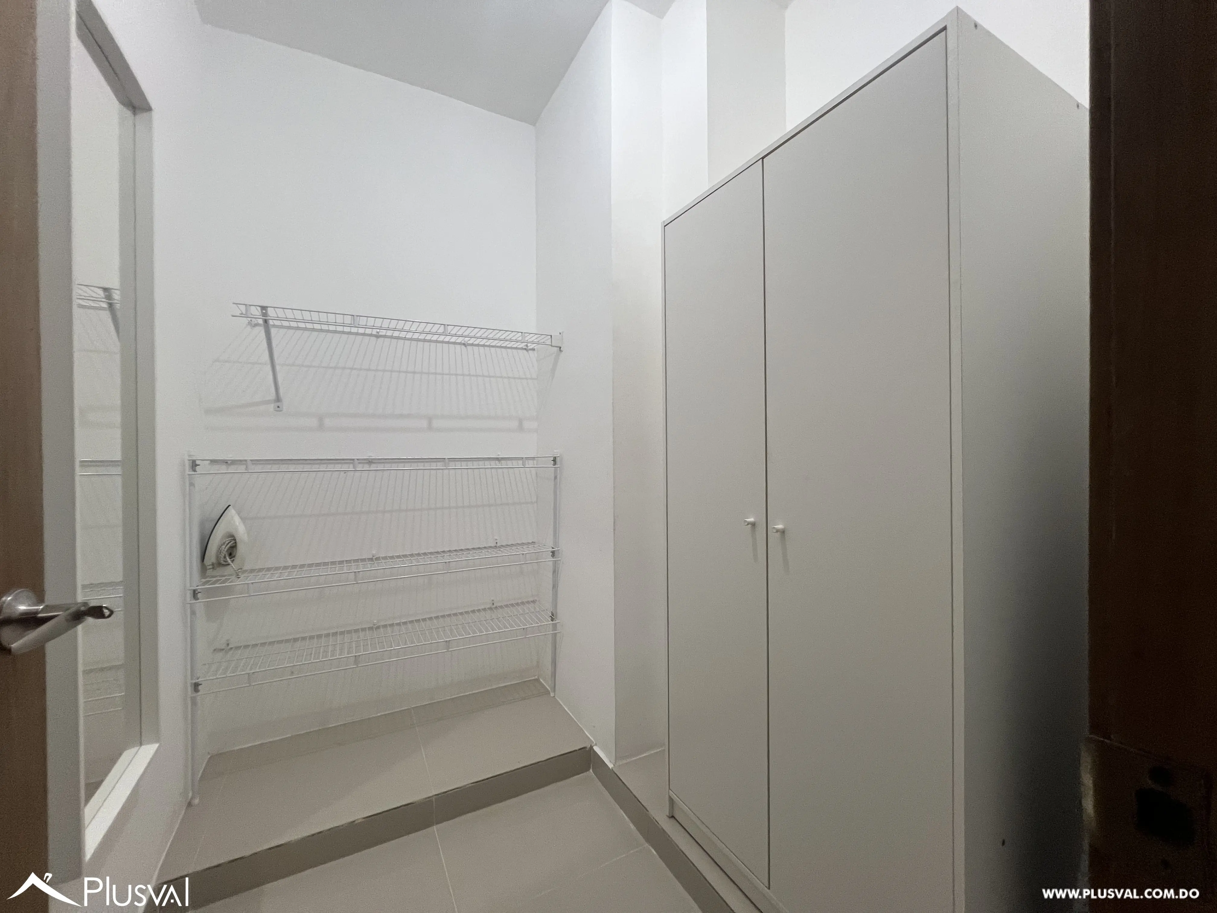 Apartamento amueblado en alquiler en la Zona Universitaria 472014