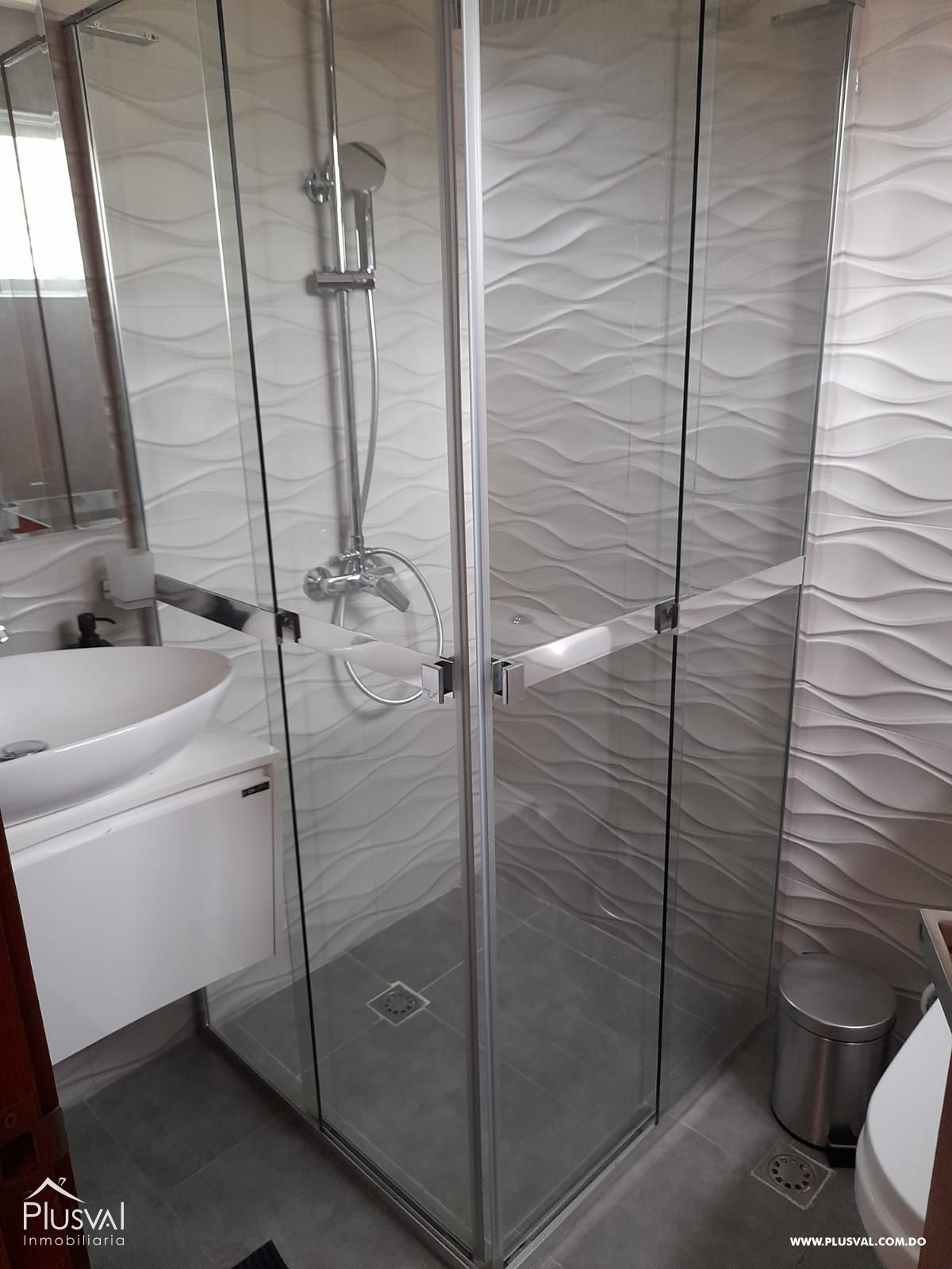Apartamento completamente amueblado en el corazon de Piantini 200081