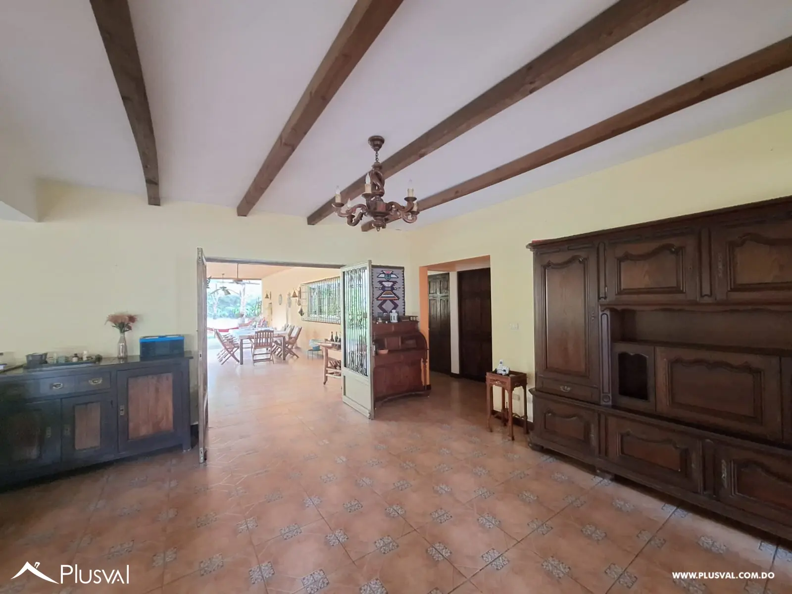 Amplia Casa en venta de 1 nivel + Semisotano en Cuesta Brava 461241