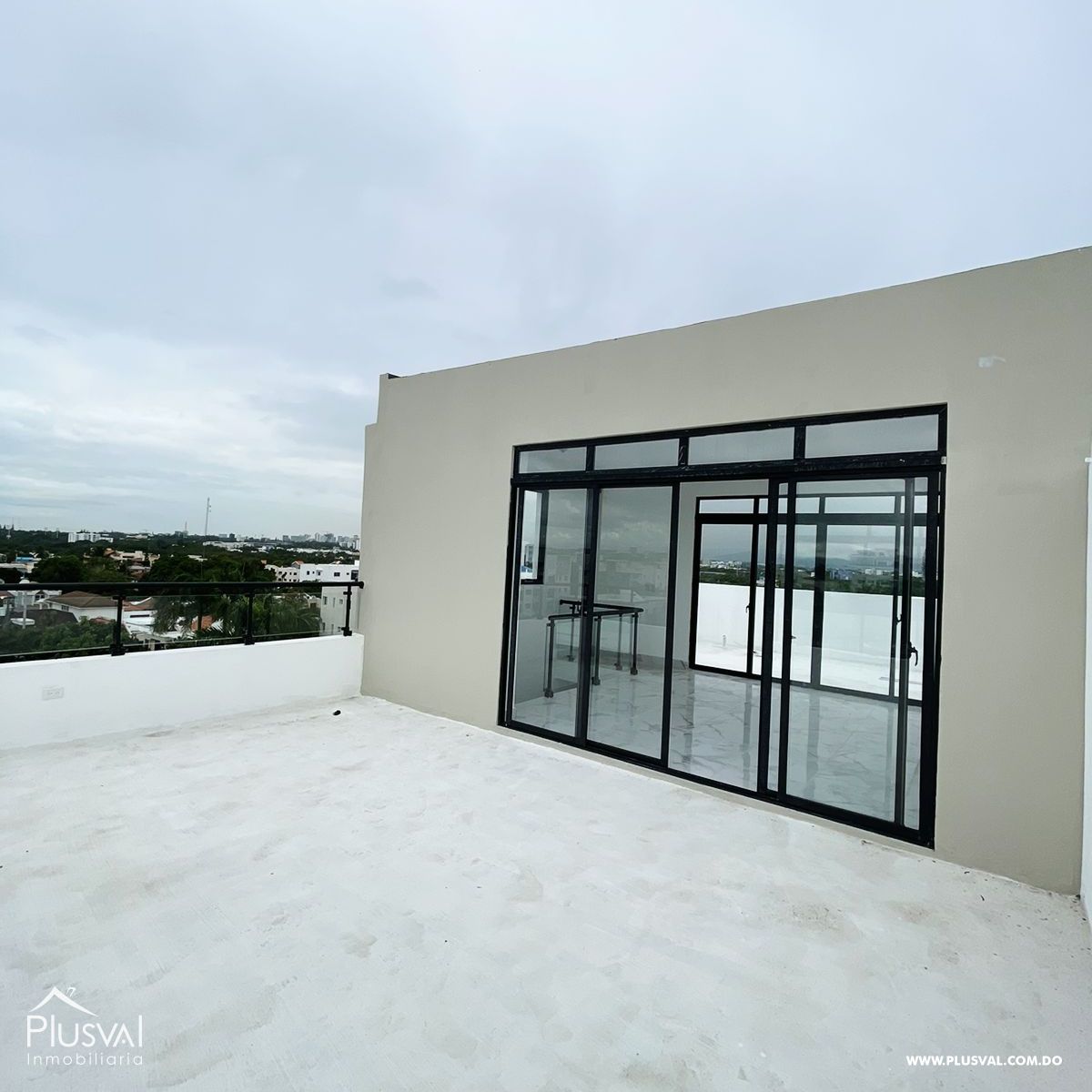 Penthouse Moderno con Terraza y Espacios Únicos en Los Álamos 405127