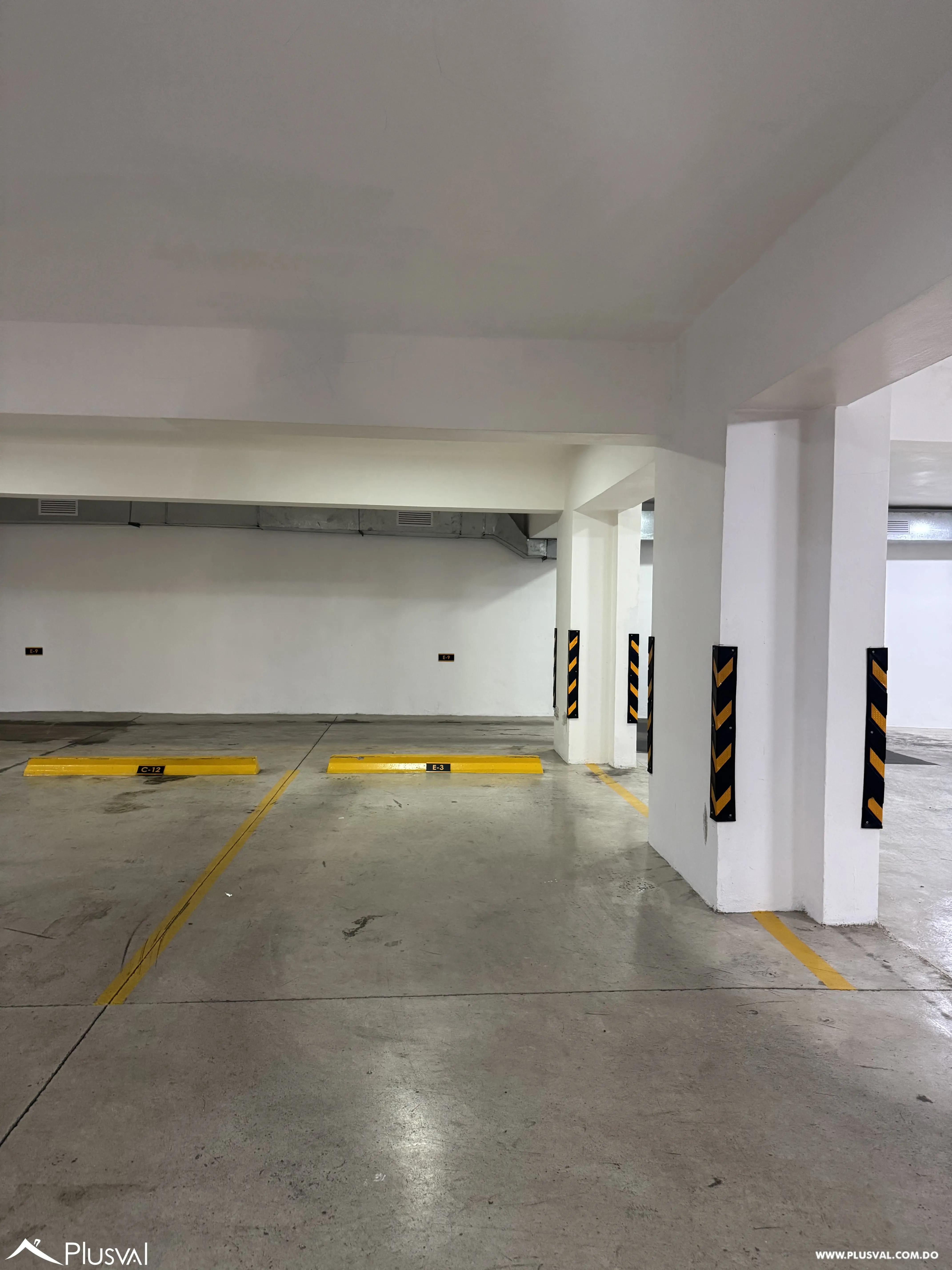 Vendo Excelente Apartamento  Ubicado en el Corazon  de Piantini 496219