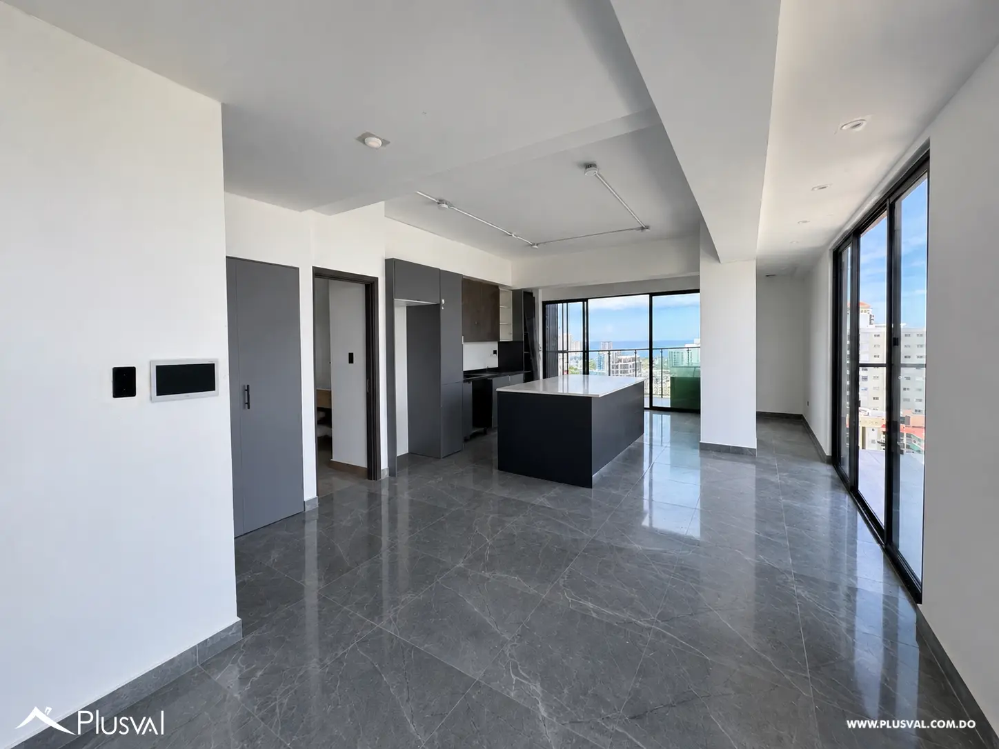Vendo Maravilloso Apto. Tipo Loft con Balcon/Terraza Vista Mar 520981