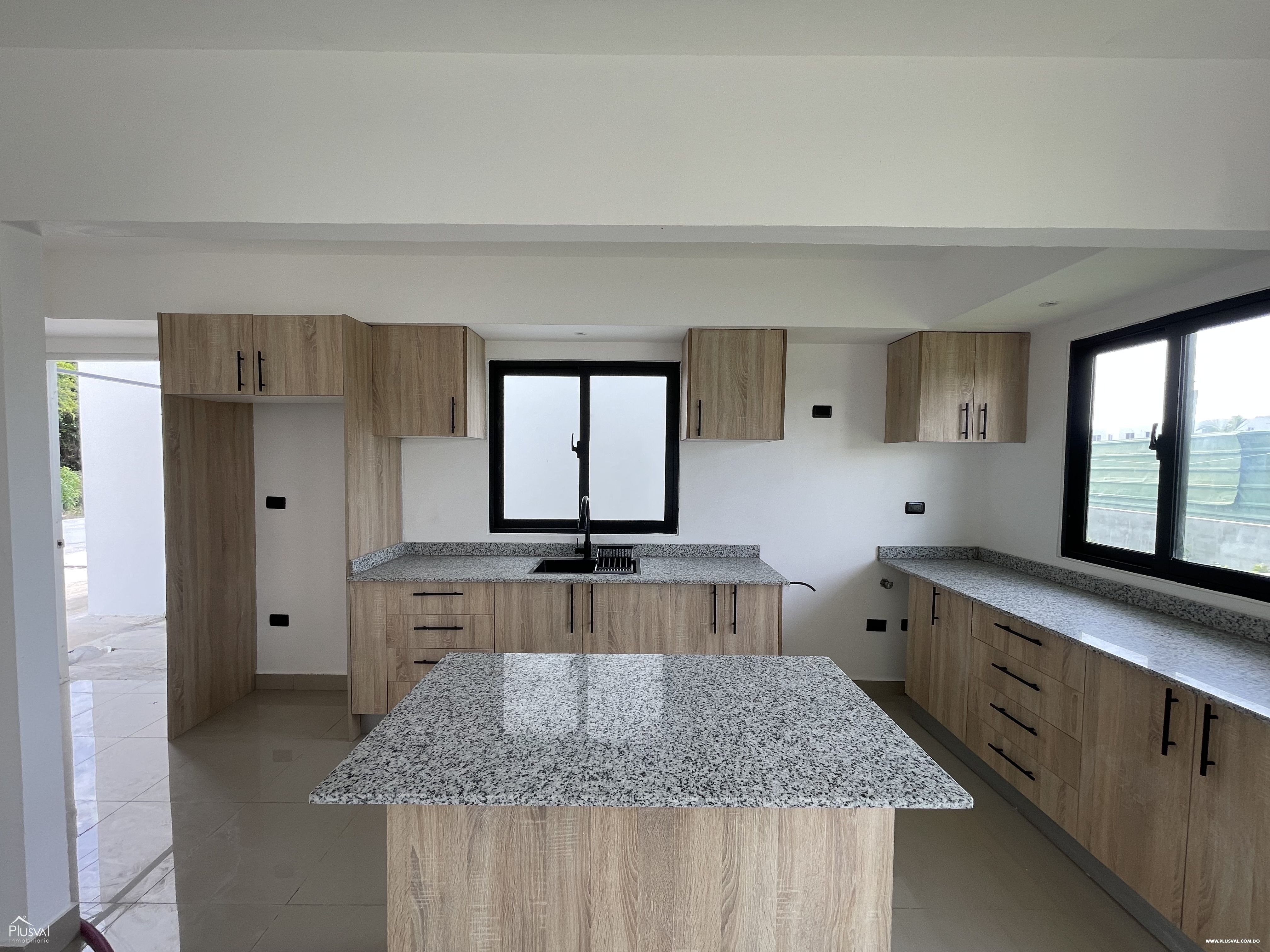Casa en Alquiler en el Residencial Brisas de Punta Cana 451250