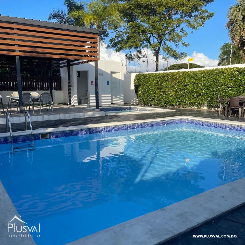 Apartamento en Alquiler en Jardines del Norte, Amueblado y con Áreas Sociales Atractivas 488383