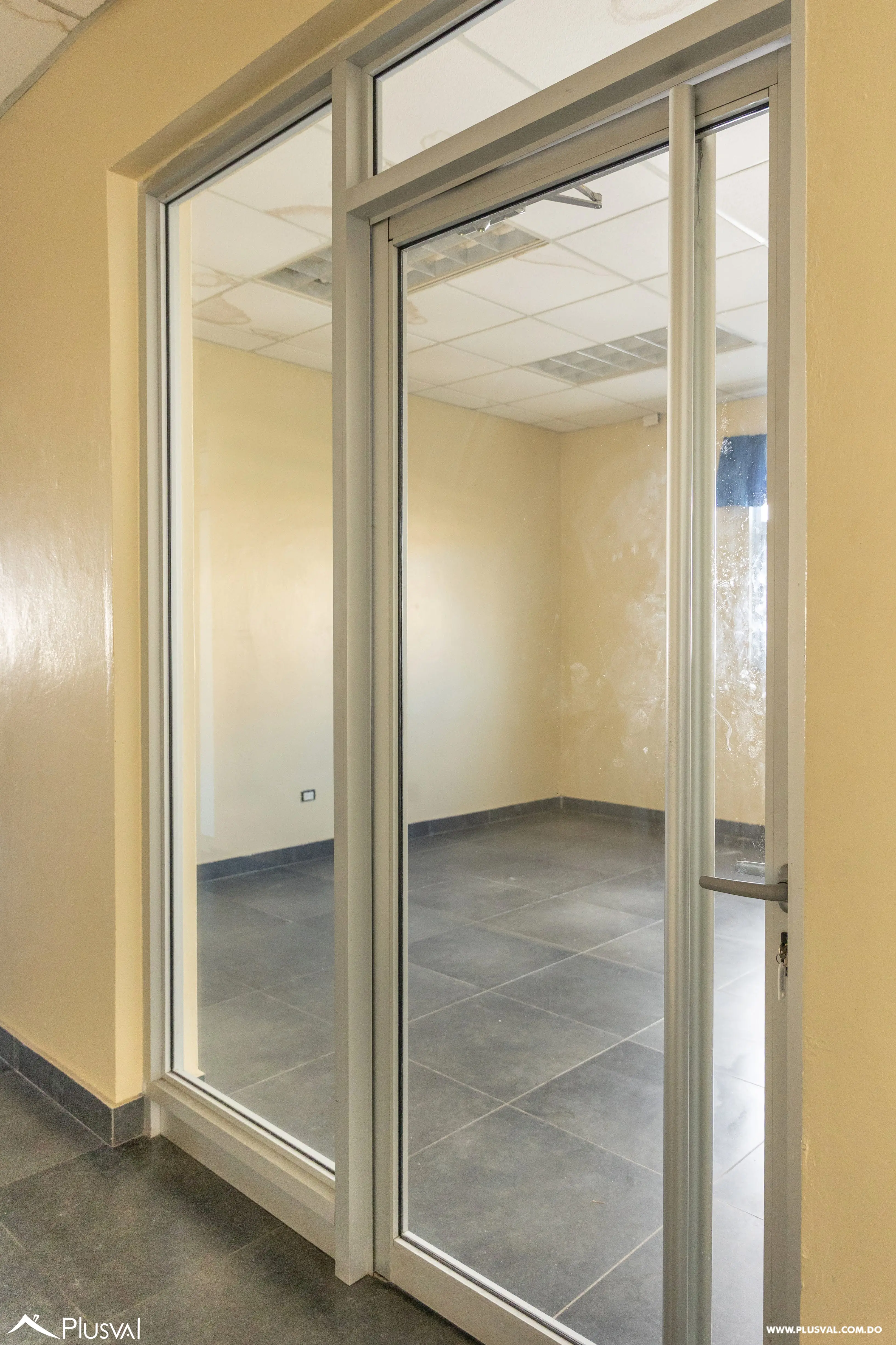 Edificio Comercial En Alquiler 491392