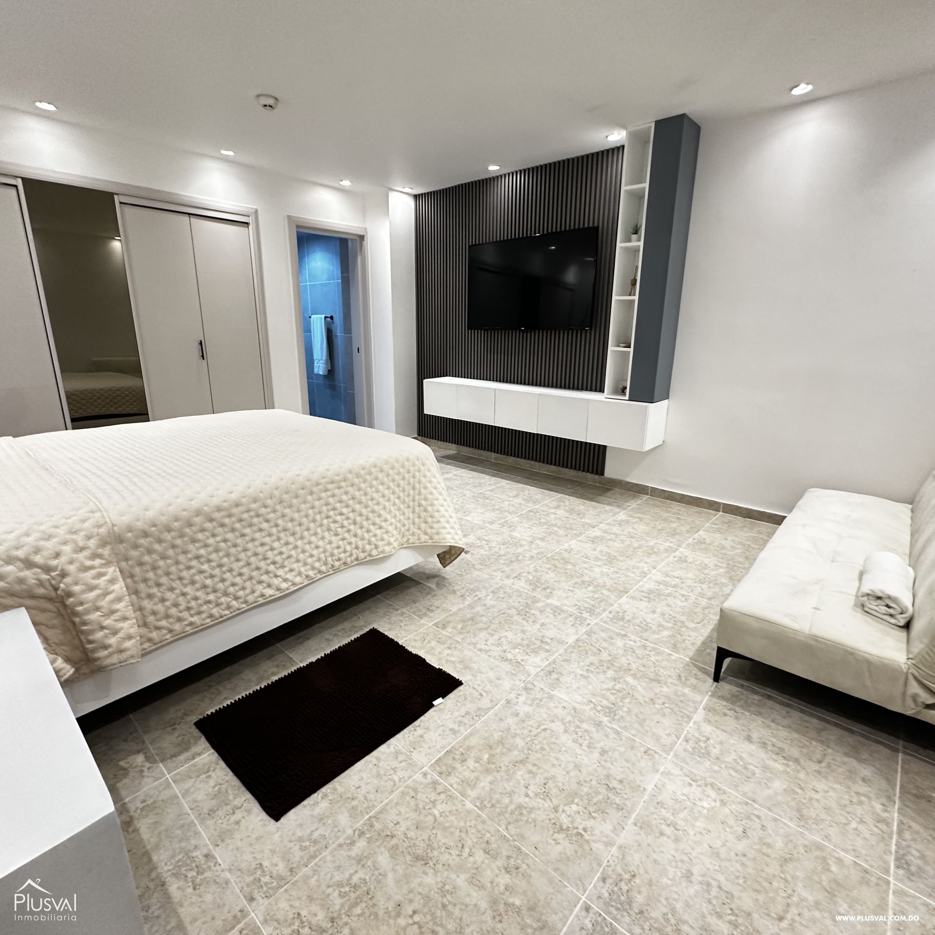 Venta de apartamento en primera línea de playa en Juan Dolio 362250