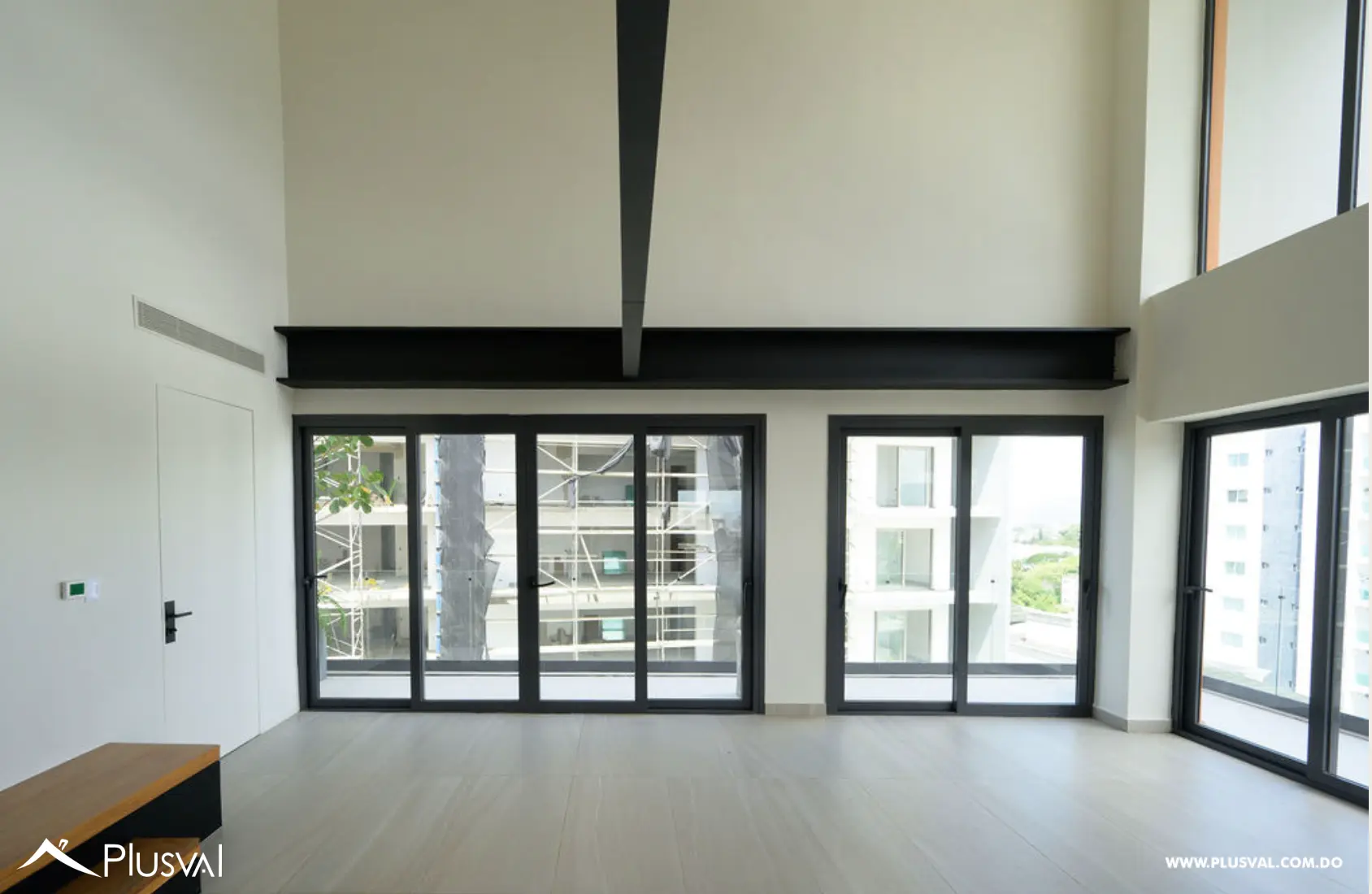 Lujoso Penthouse en Venta Ubicado en La Esmeralda 509364