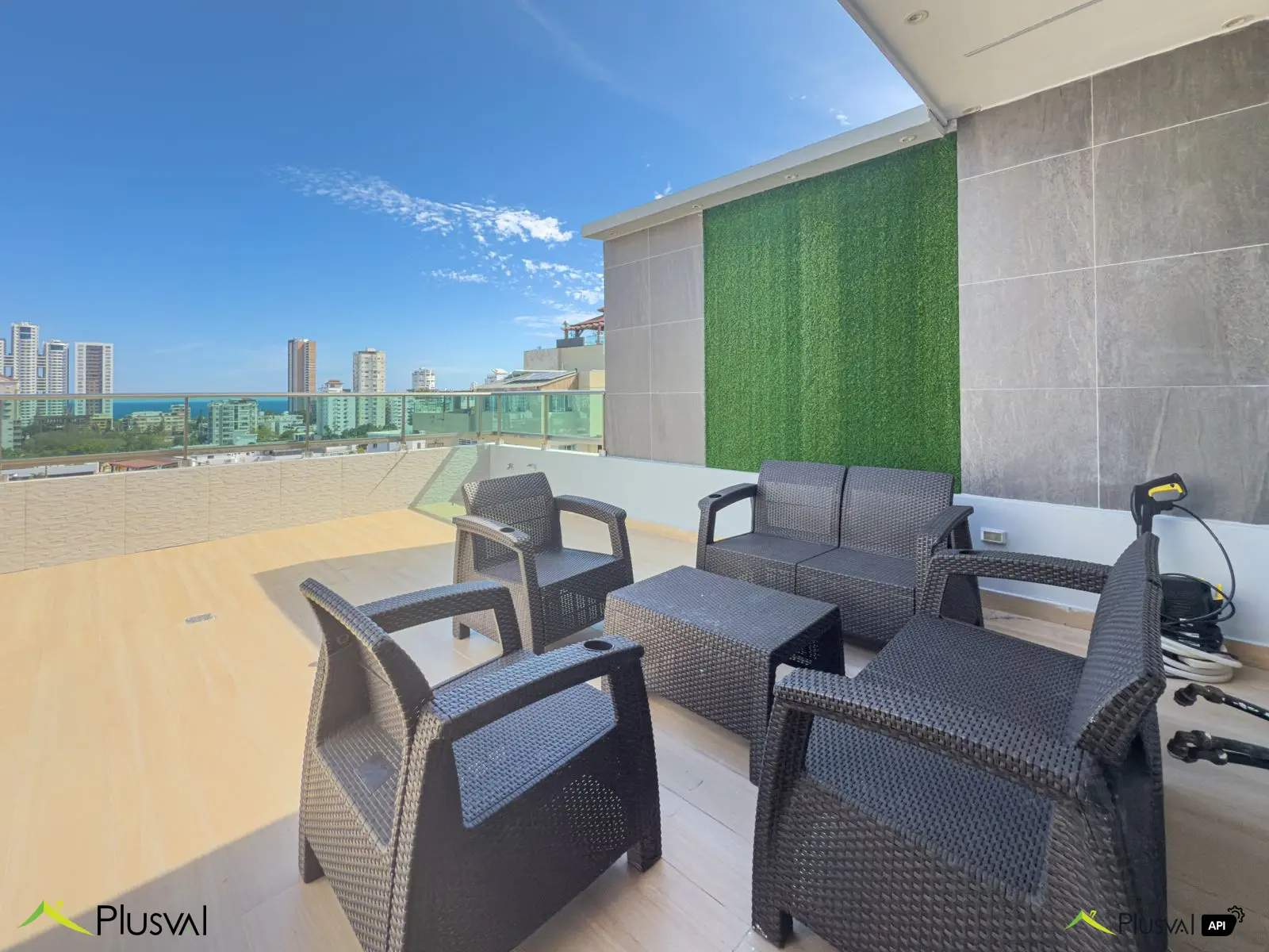 Penthouse en venta en Renacimiento Amueblado o con Linea Blanca 445718