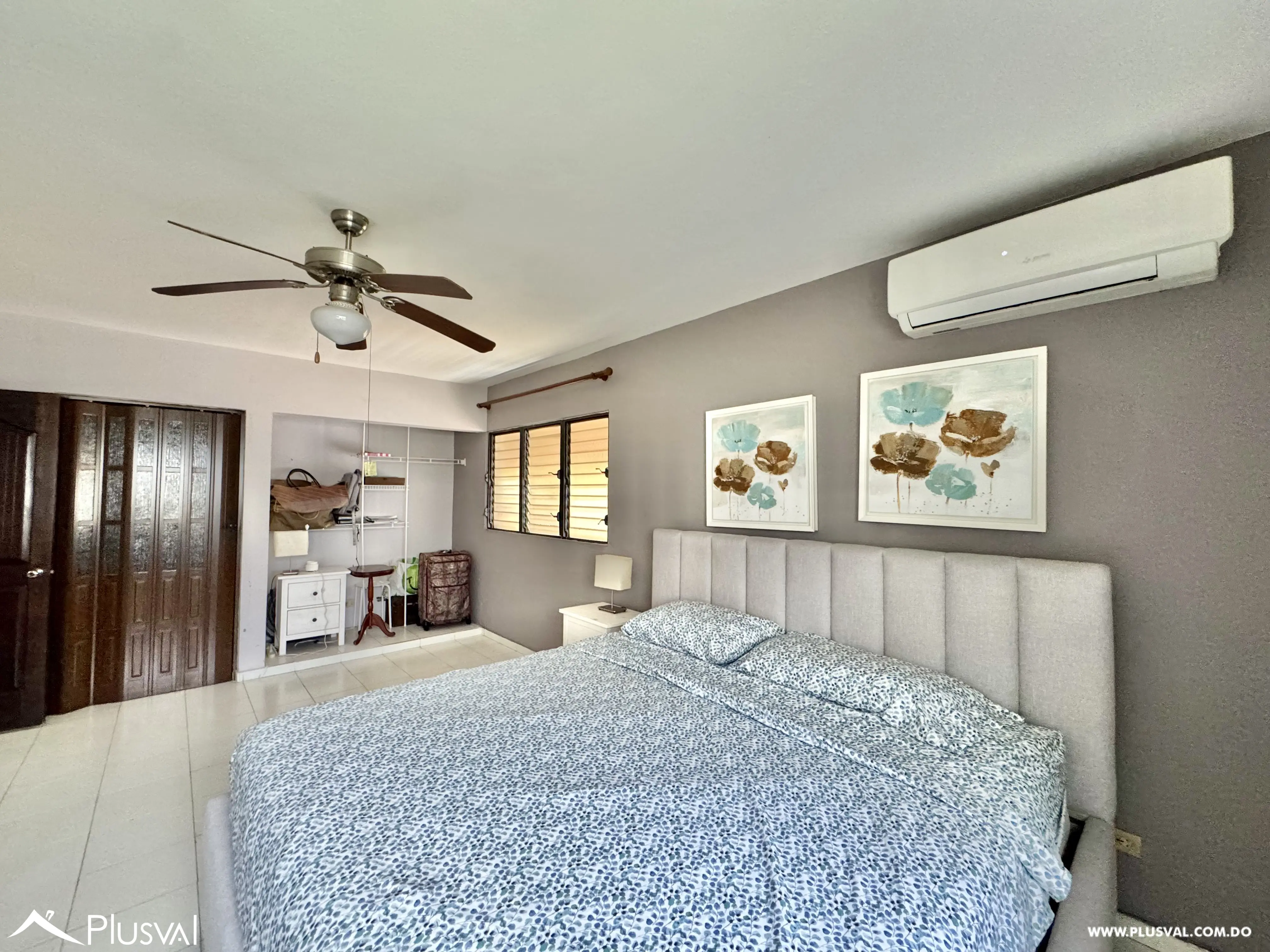 Vendo Maravillosa Casa de 2 Niveles en Los Cacicazgos 519183