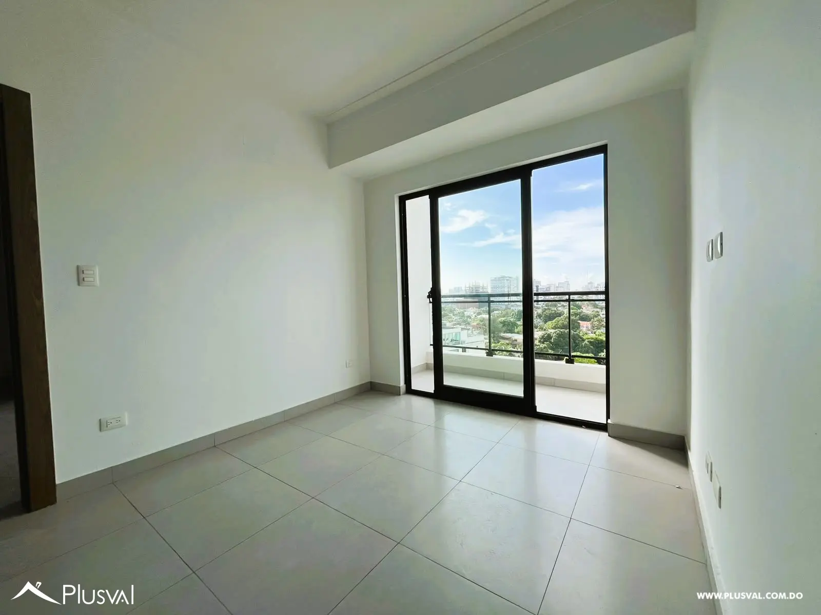Apartamento de 2 habitaciones con línea blanca en alquiler 526114