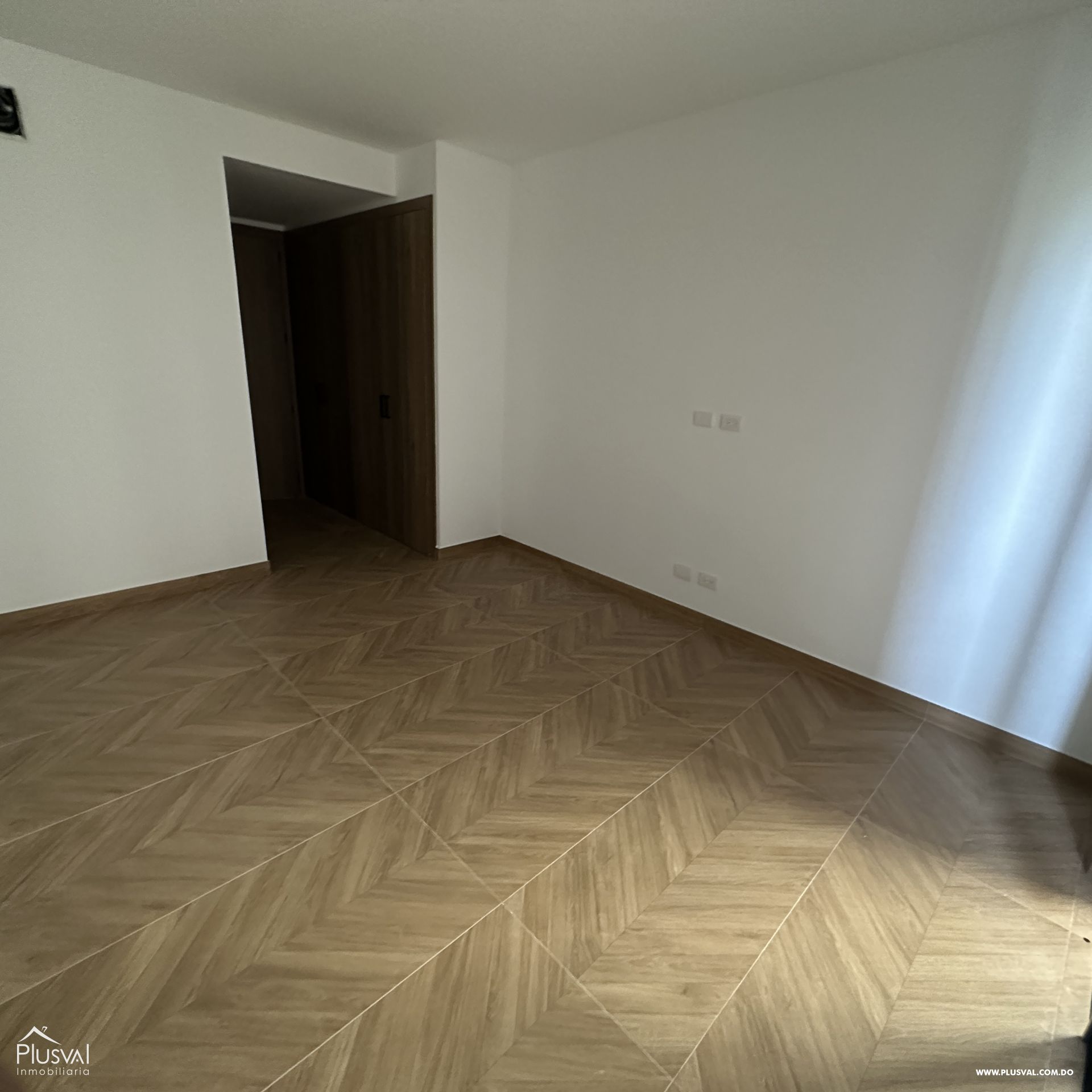 Apartamento a estrenar con línea blanca incluida en Piantini 442630