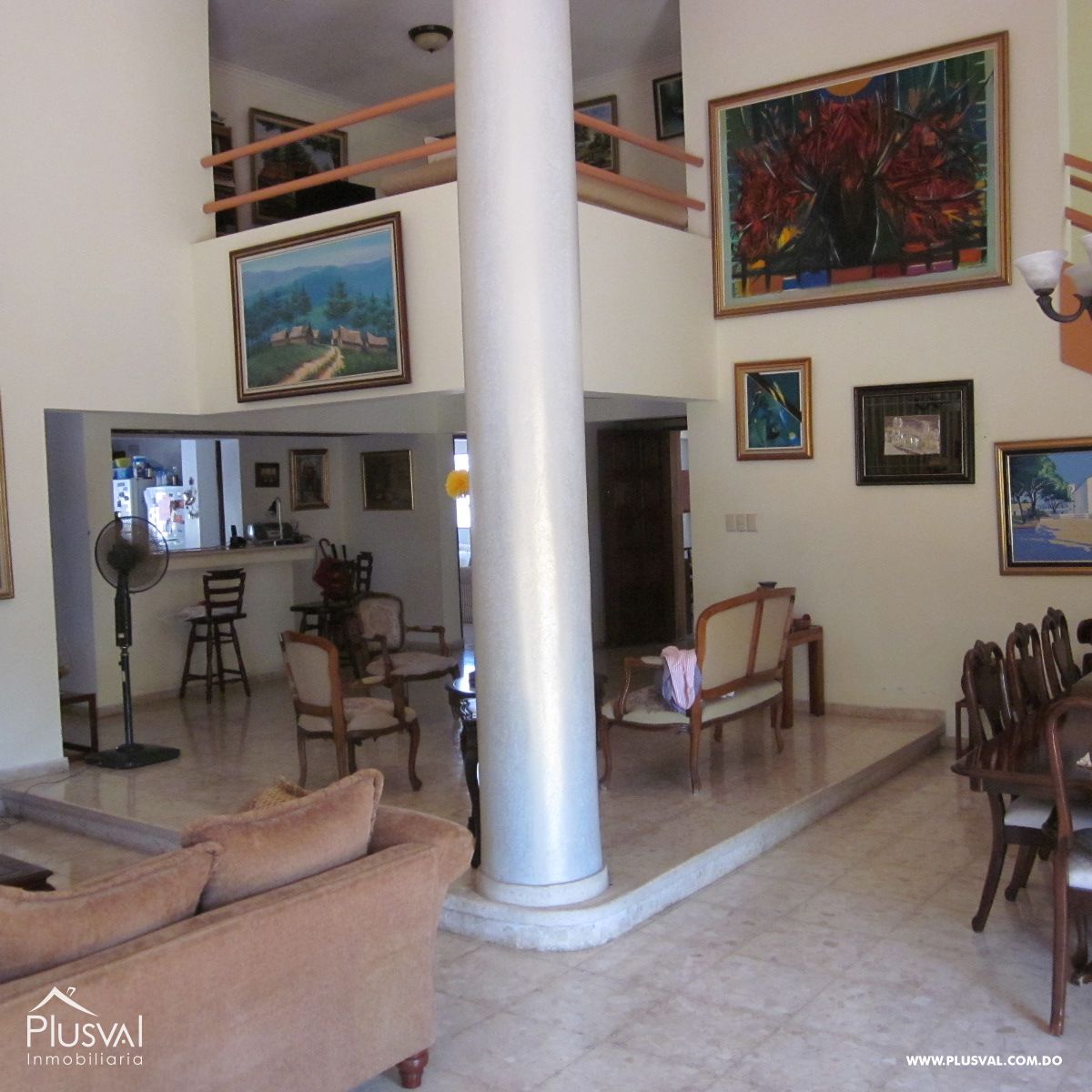 Amplia Casa en venta Cuesta Hermosa 293340