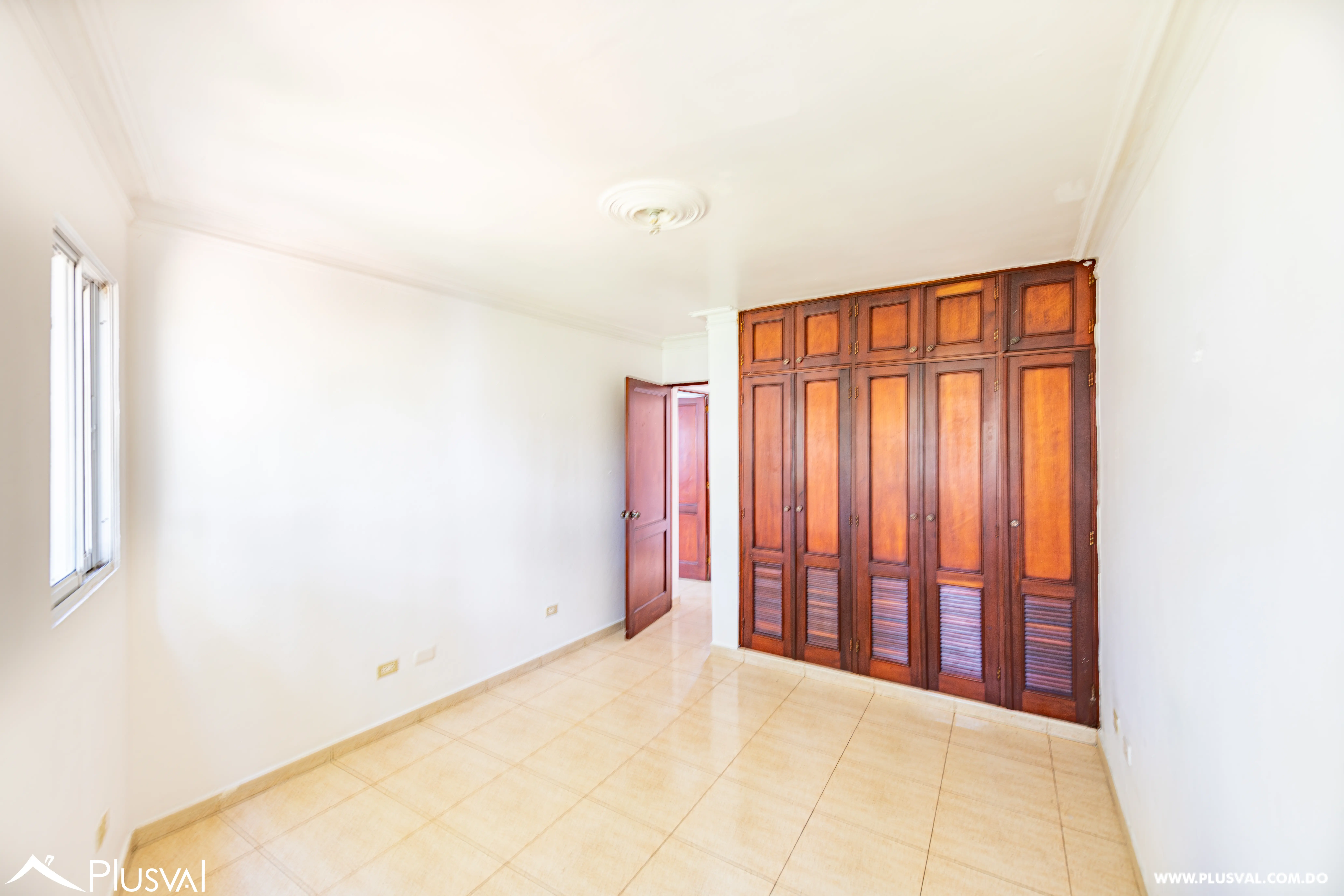 Amplio Apartamento en Venta de 160 m² con 2 Parqueos en Renacimiento 499263