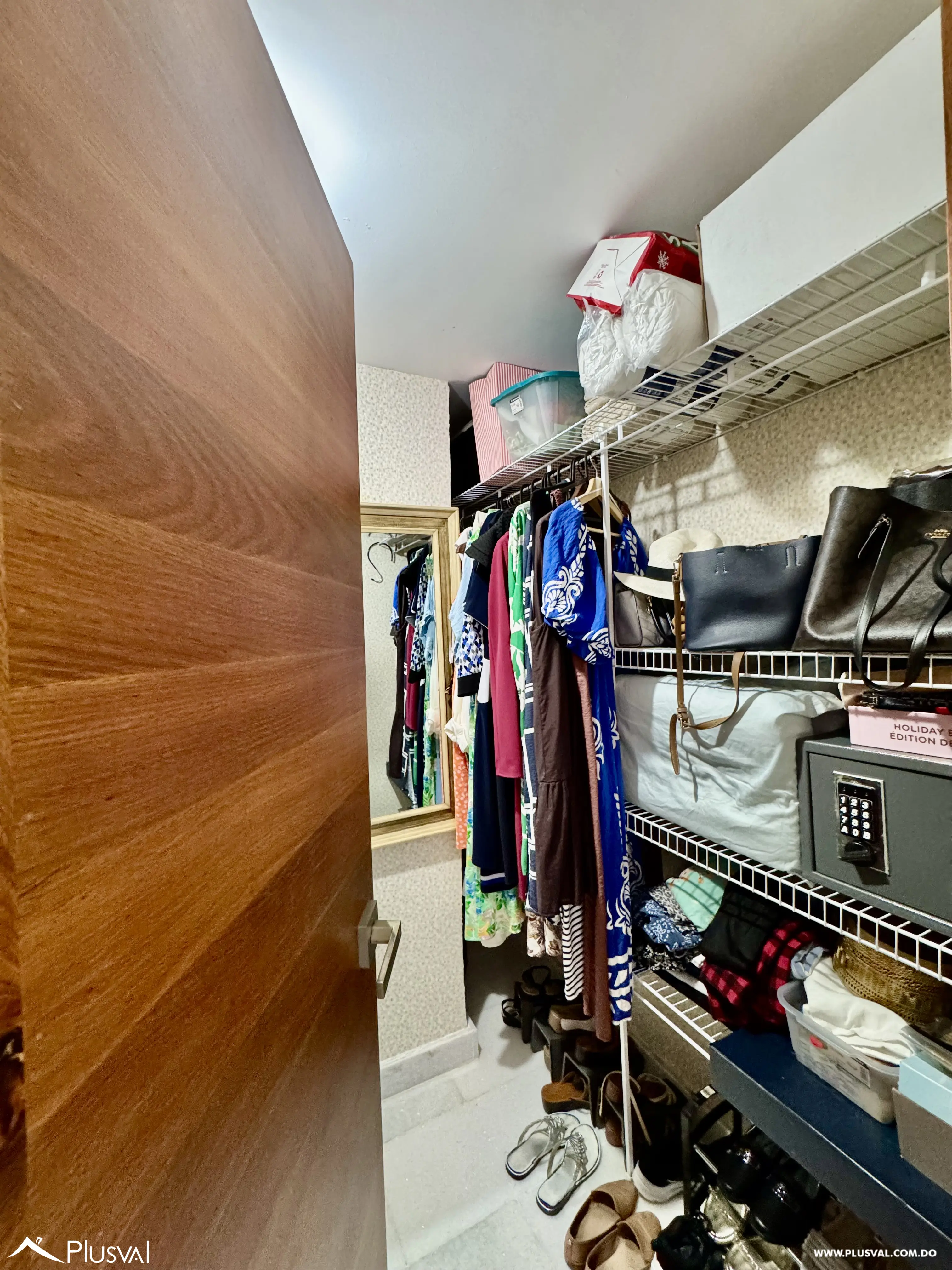 Vendo Maravilloso y Amplio Apartamento con Vista Mar en La Esperilla 490680