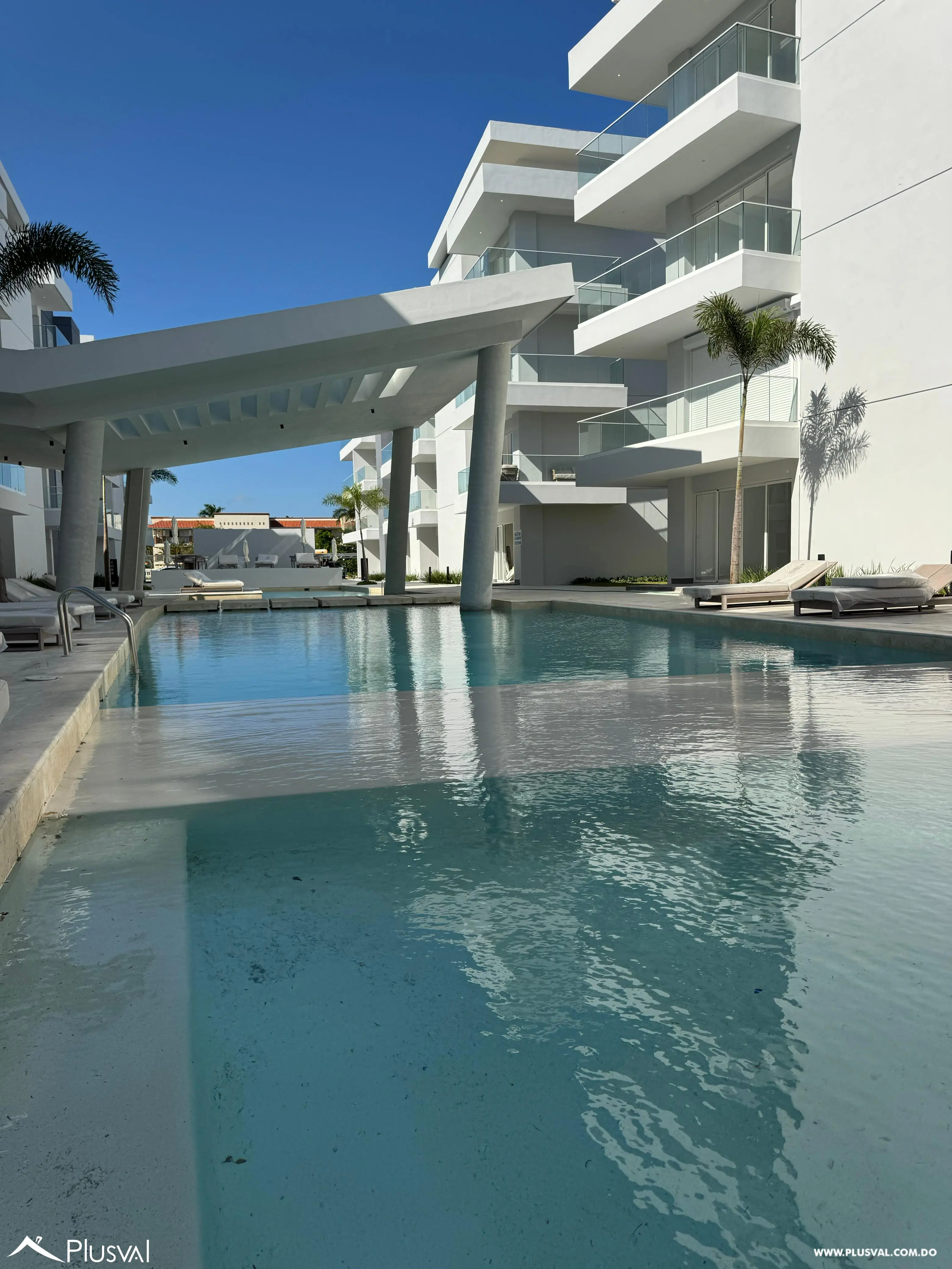 Apartamento en Venta en Ciudad Las Canas, Cap Cana | 2 Habitaciones, 2 Parqueos y Línea Blanca 505617
