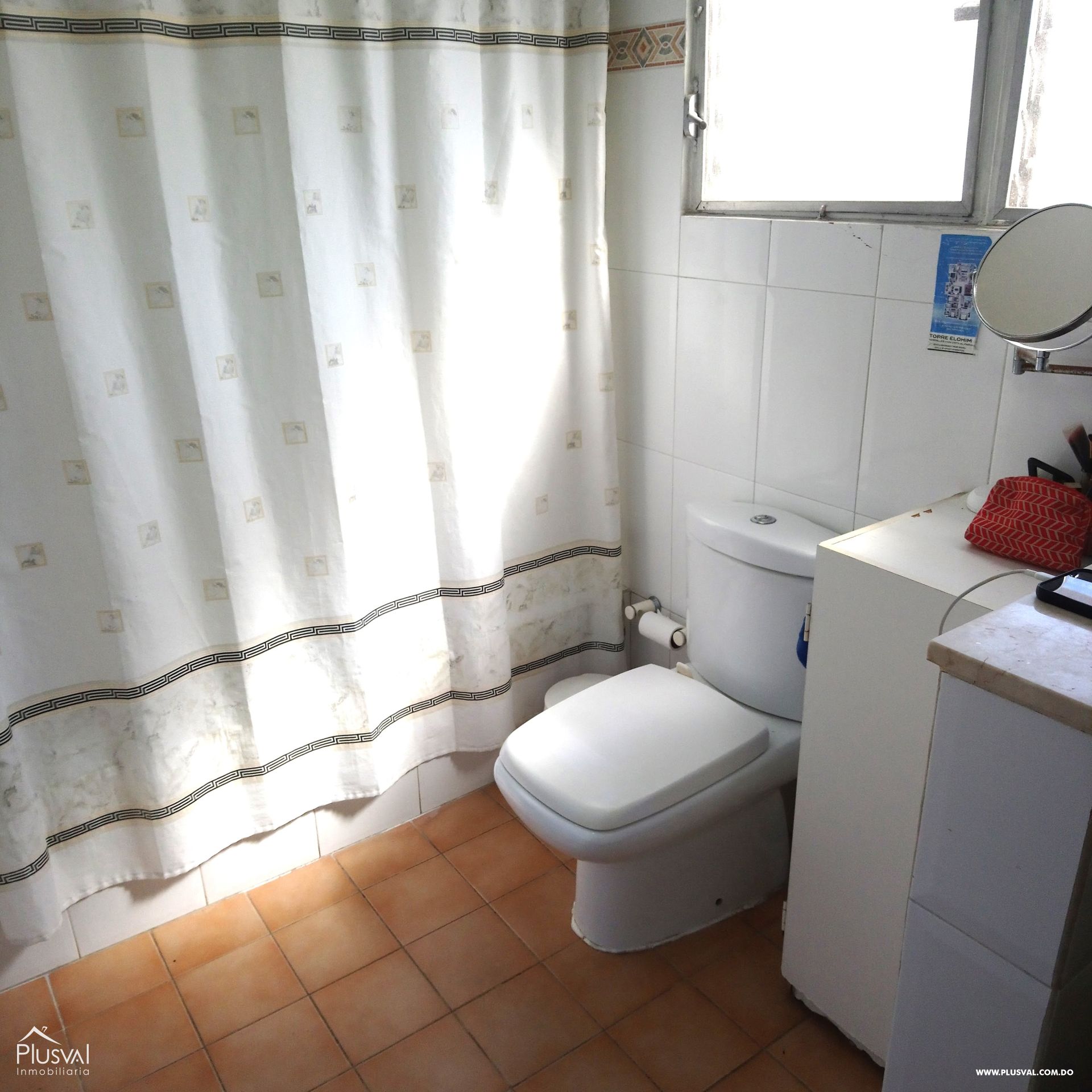 Se Vende Amplia Casa en Arroyo Hondo 420746