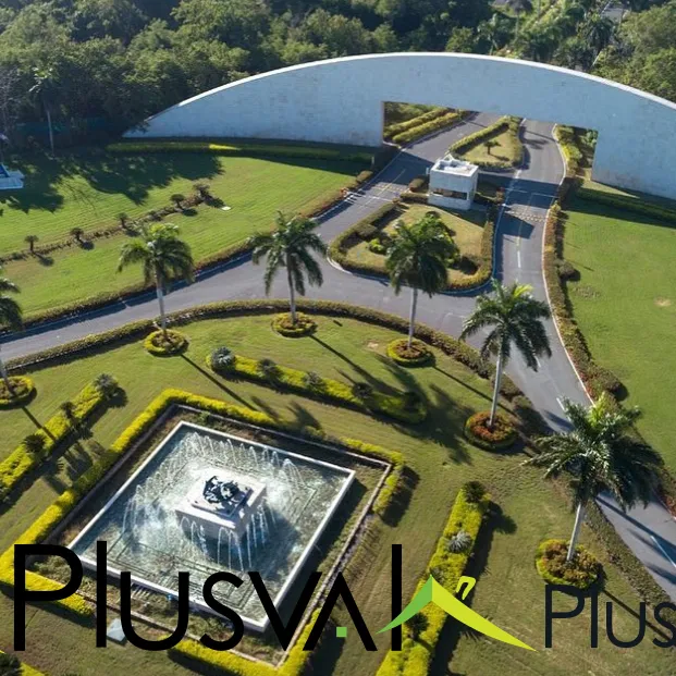 Lote Residencial de 902m2 - Frente al Lago y al Golf. 442621