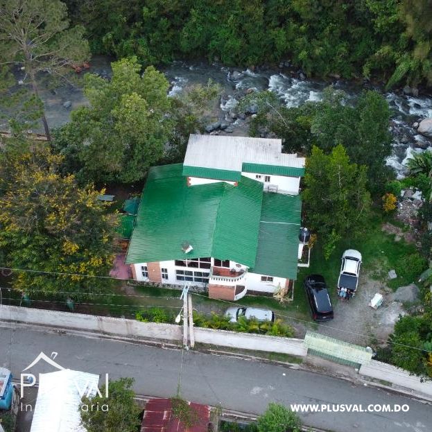 Espectacular Villa en Jarabacoa con acceso privado al Rio 421431