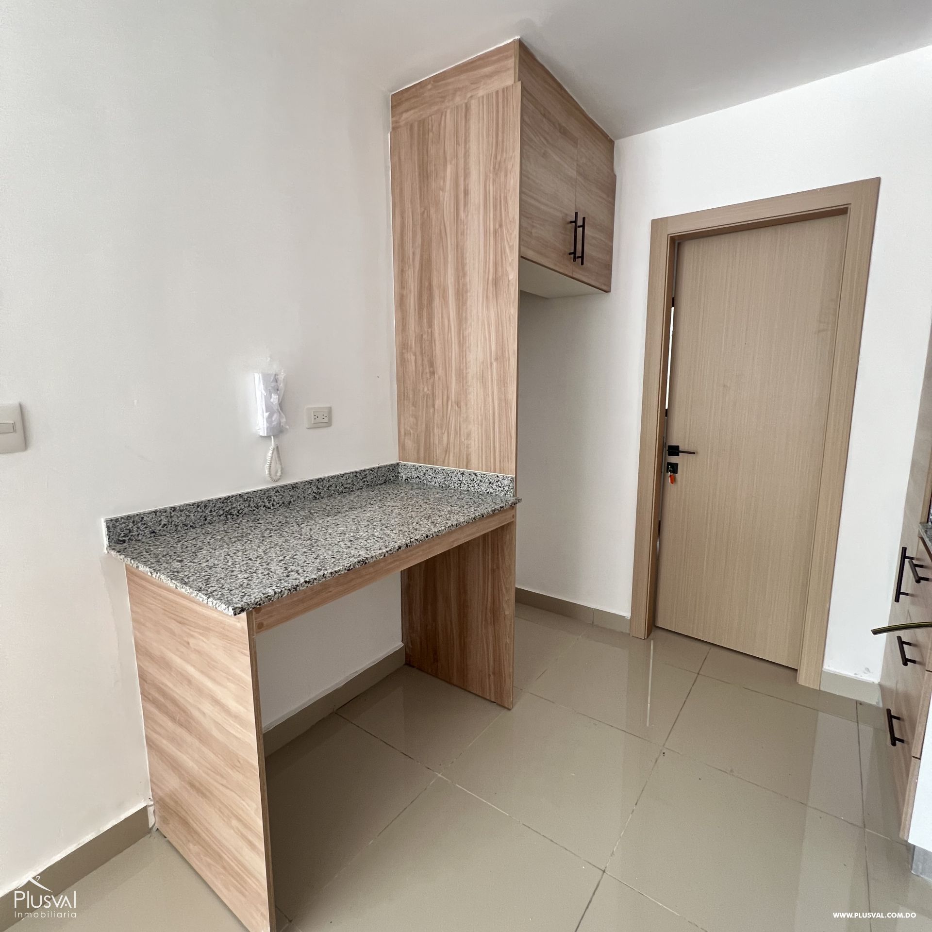 Apartamento en venta en la Av. Jacobo Majluta 416081
