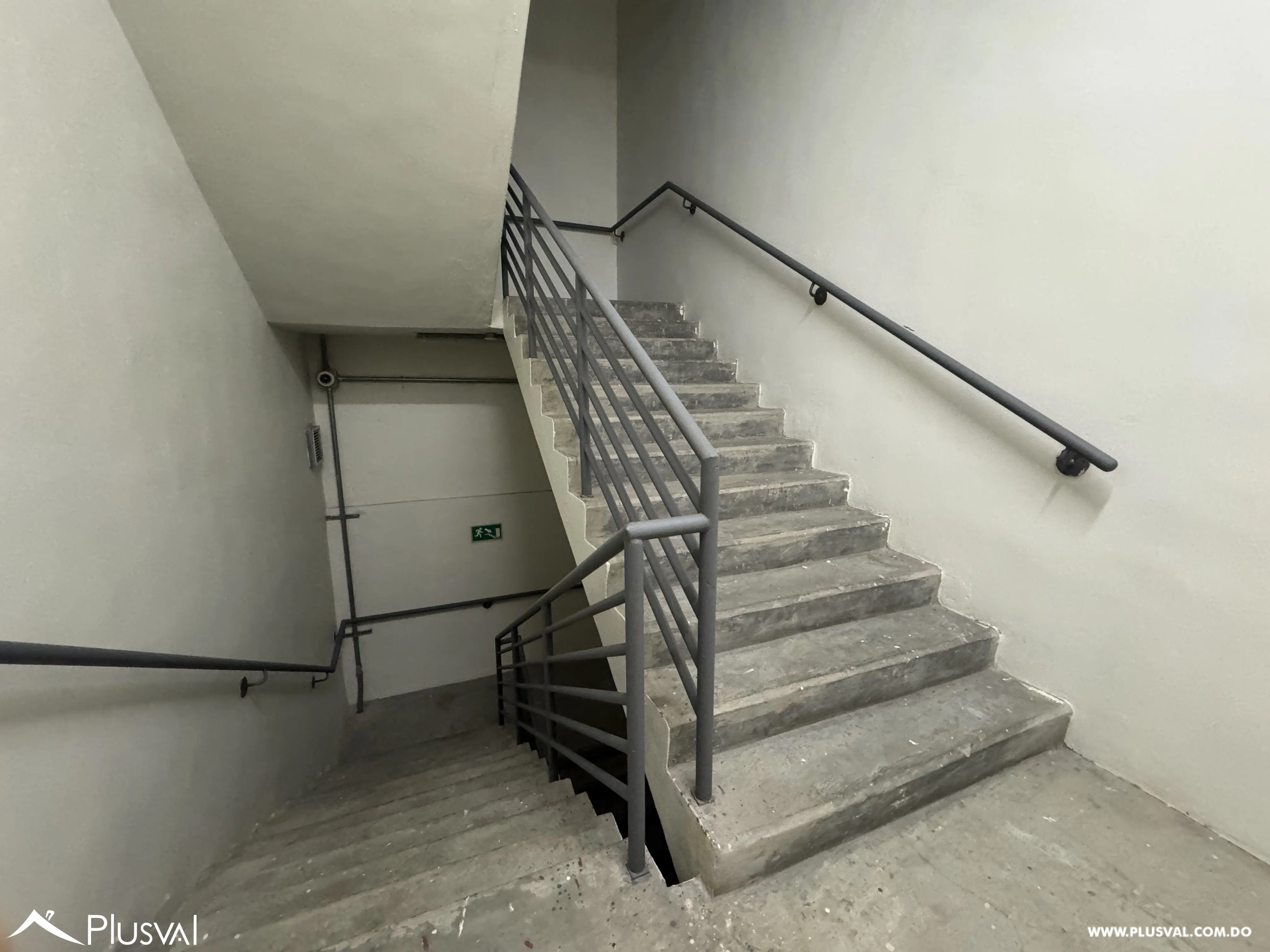 Local en alquiler en corporativo en Piantini 493252