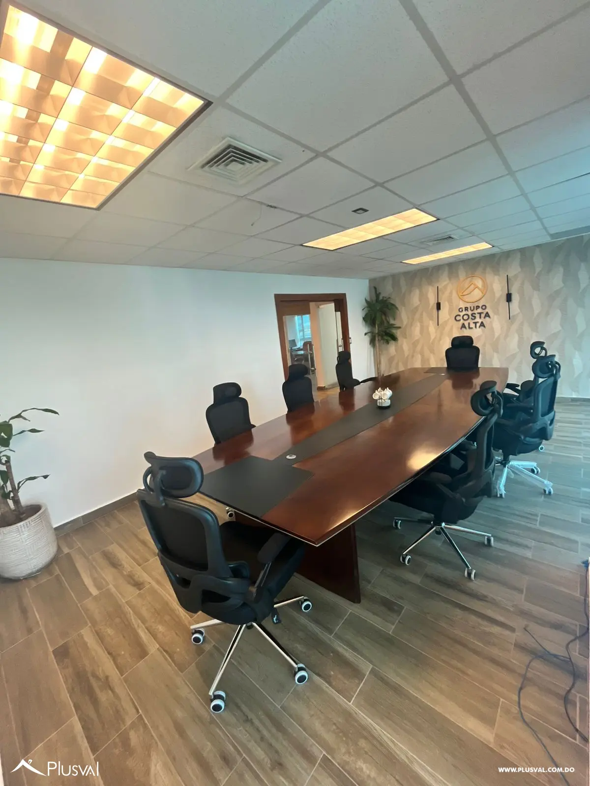 Local Oficinas Corporativas en La Esperilla 524995