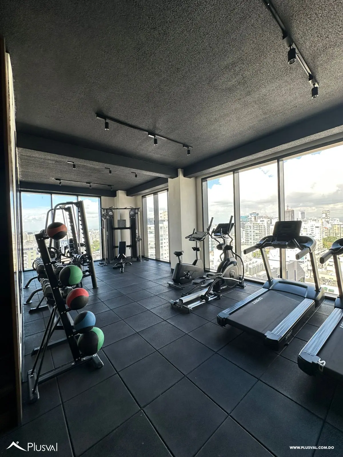 Moderno apartamento en venta ubicado en Piantini. 490855