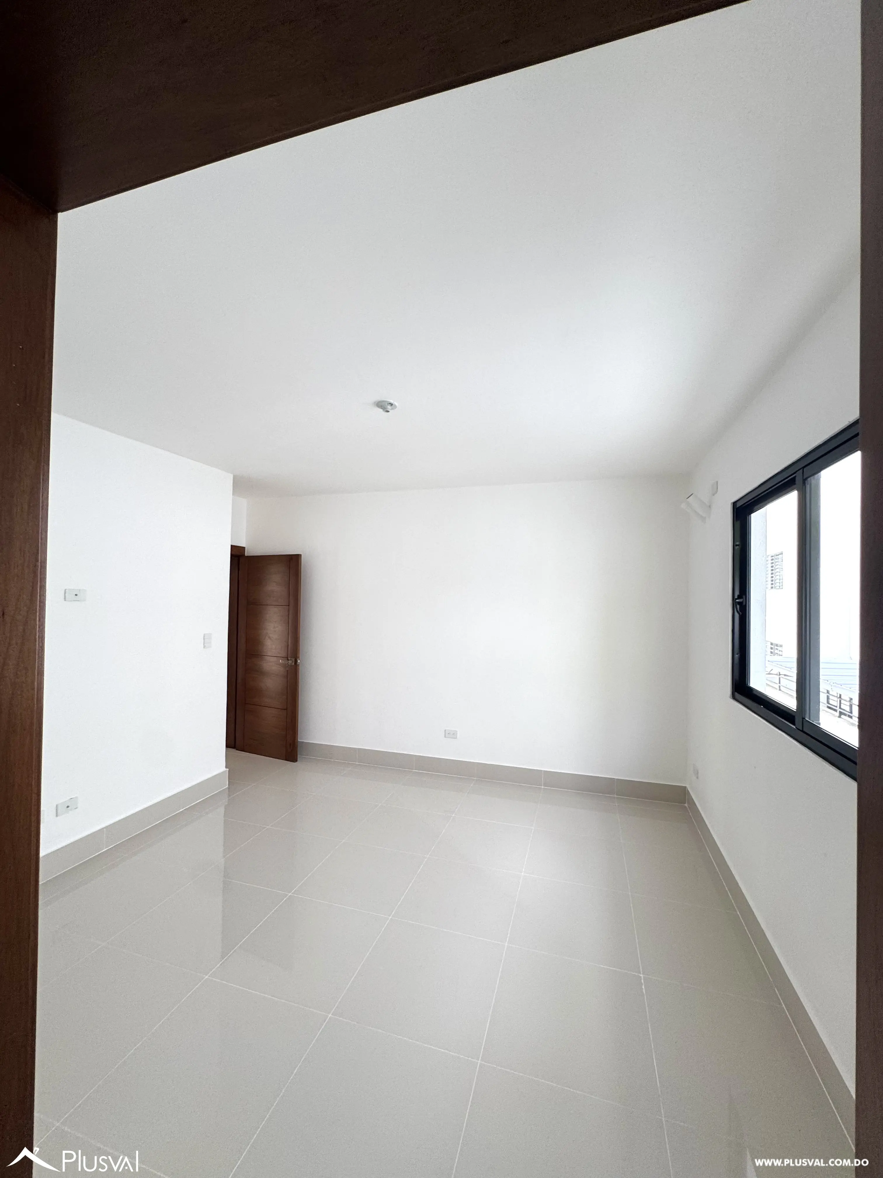 Amplio y Moderno Apartamento en Venta Ubicado en Zona Céntrica de Santiago 508451