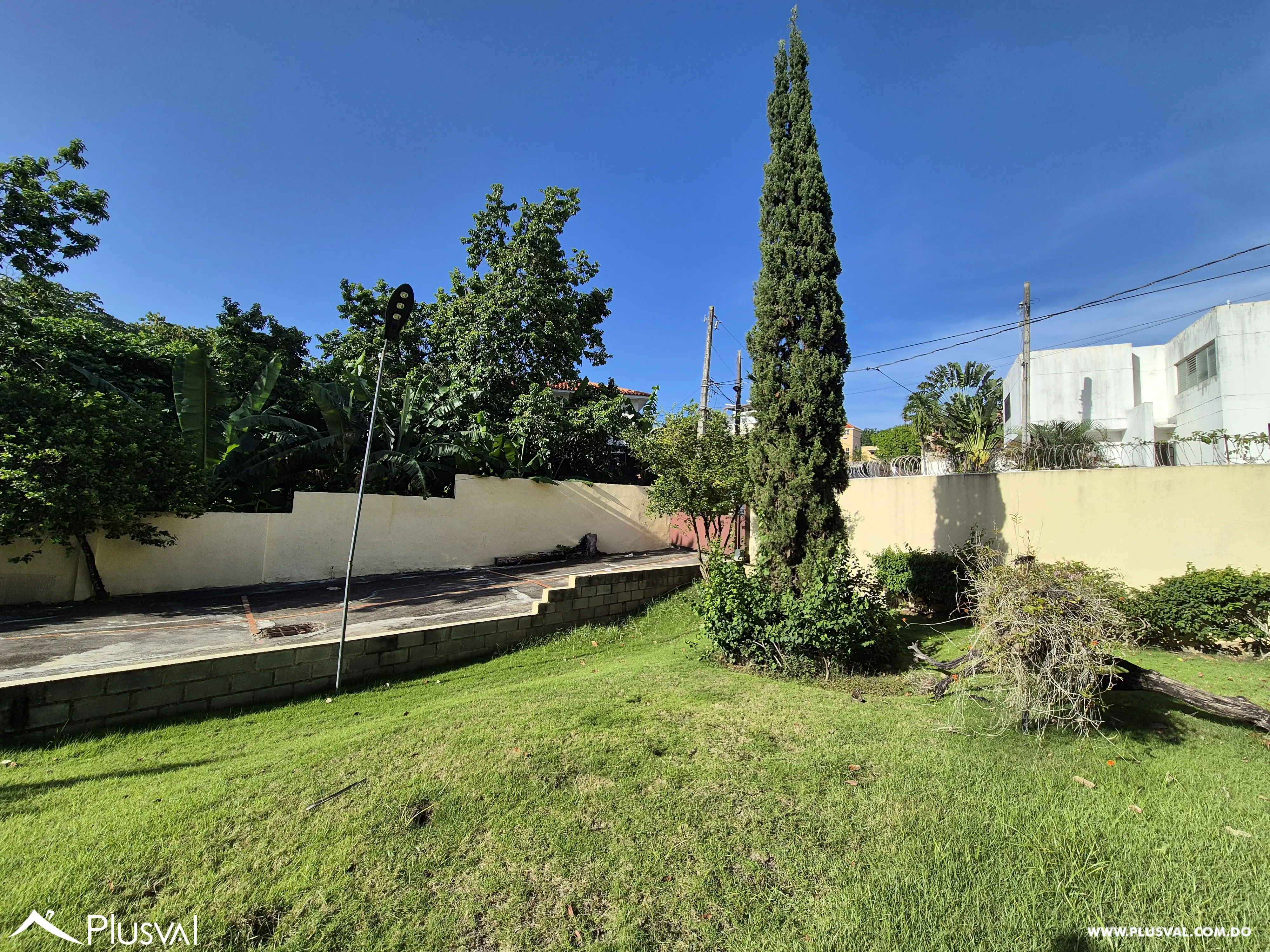 Amplia y hermosa casa en venta en Arroyo Hondo 2 456827