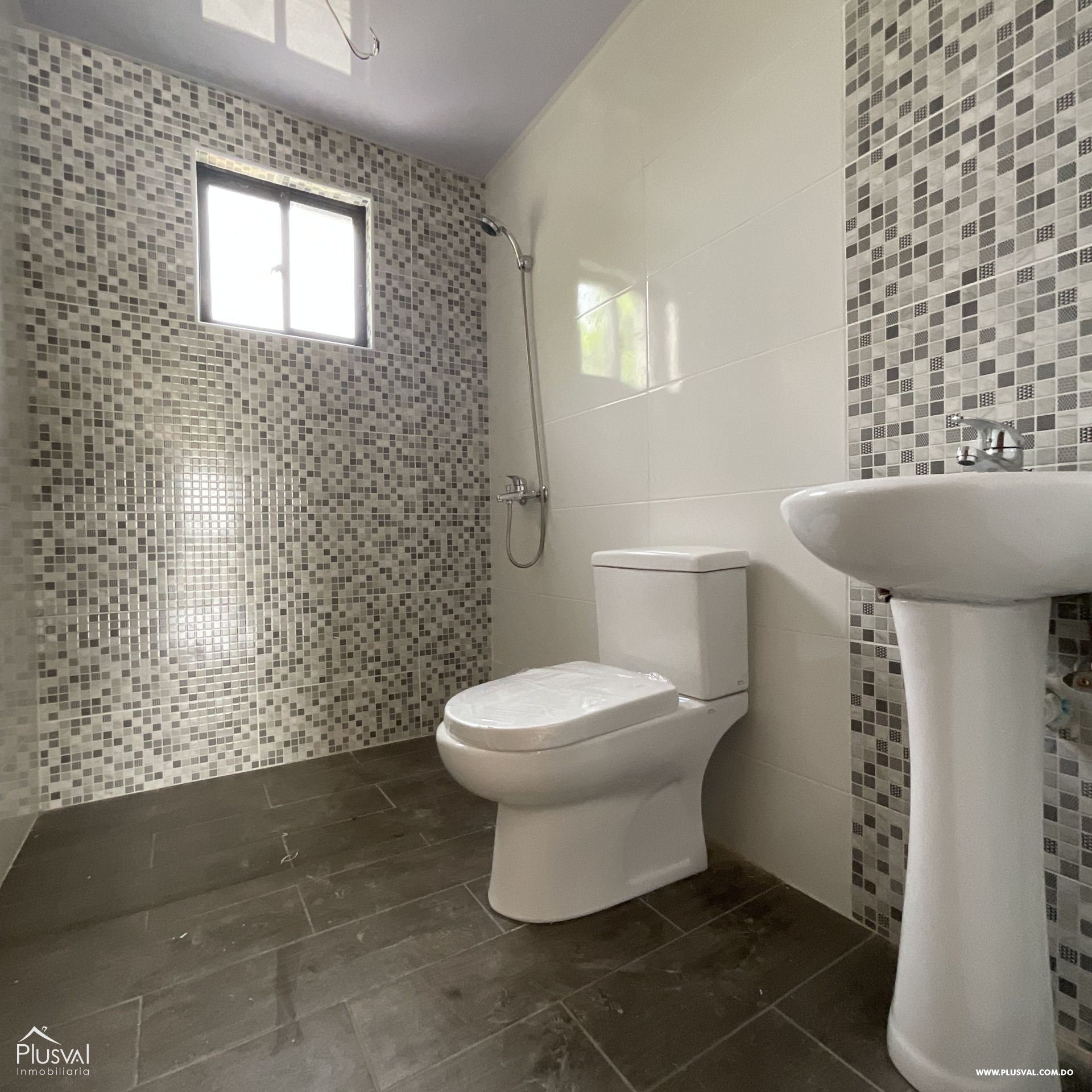 APARTAMENTO EN VENTA CON TERRAZA PRIVADA EN LAS AMERICAS 291366