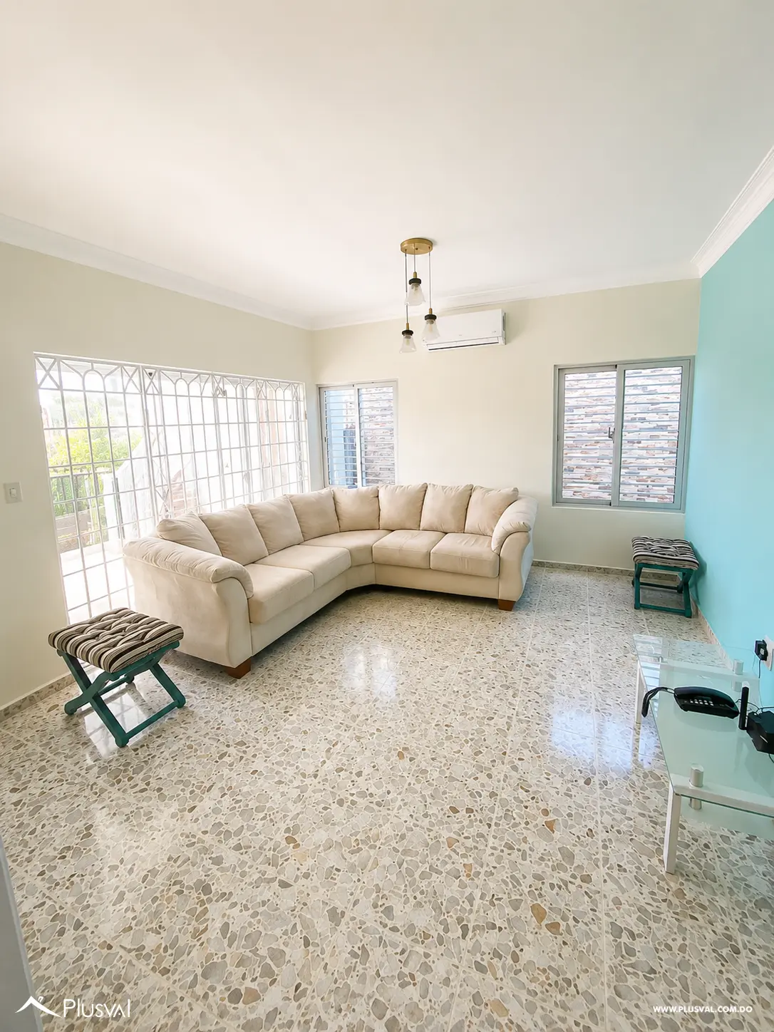 Amplia Casa Familiar en La Vega con 4 Habitaciones y Piscina 517827