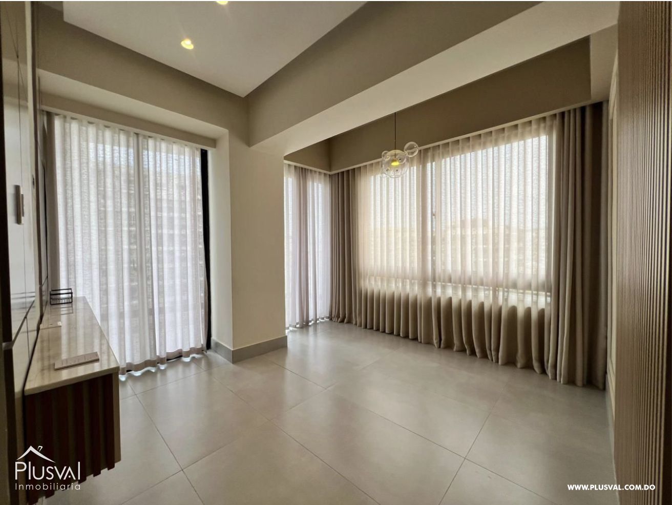 Apartamento 2H, Línea Blanca y Áreas Sociales en Evaristo 452415