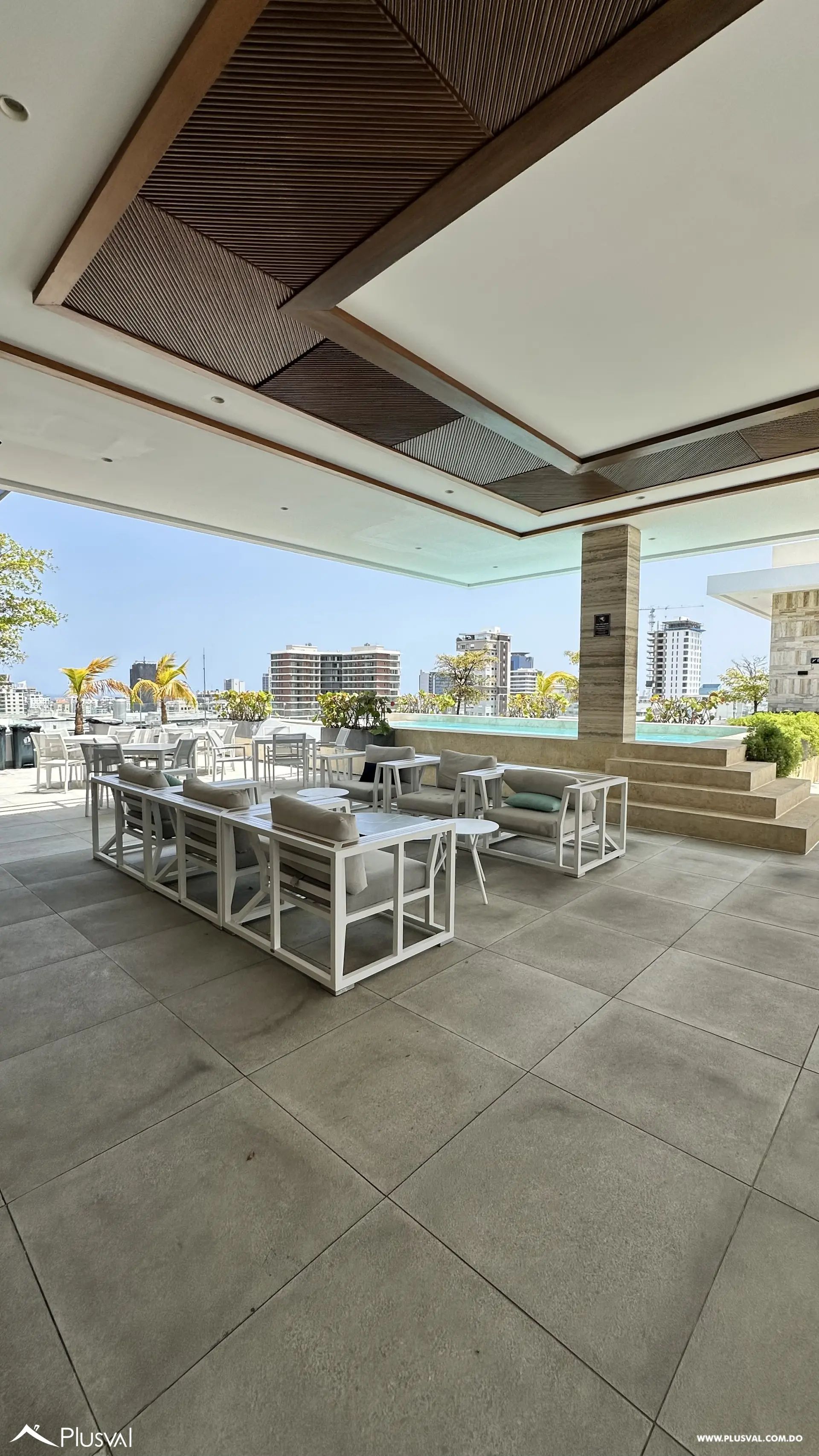 Apartamento en Renta Amueblado de 2 Habitaciones en Paraíso, Santo Domingo | Torre con Piscina, Gym y 2 Parqueos 513979