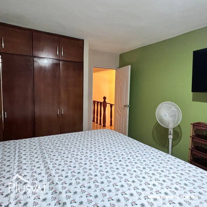 Amplia casa en venta con piscina 370059