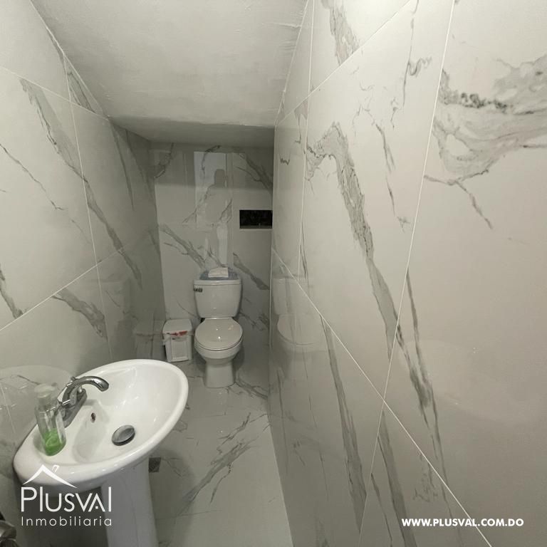 Amplia y remodelada casa cerca de la Ave. España 253702