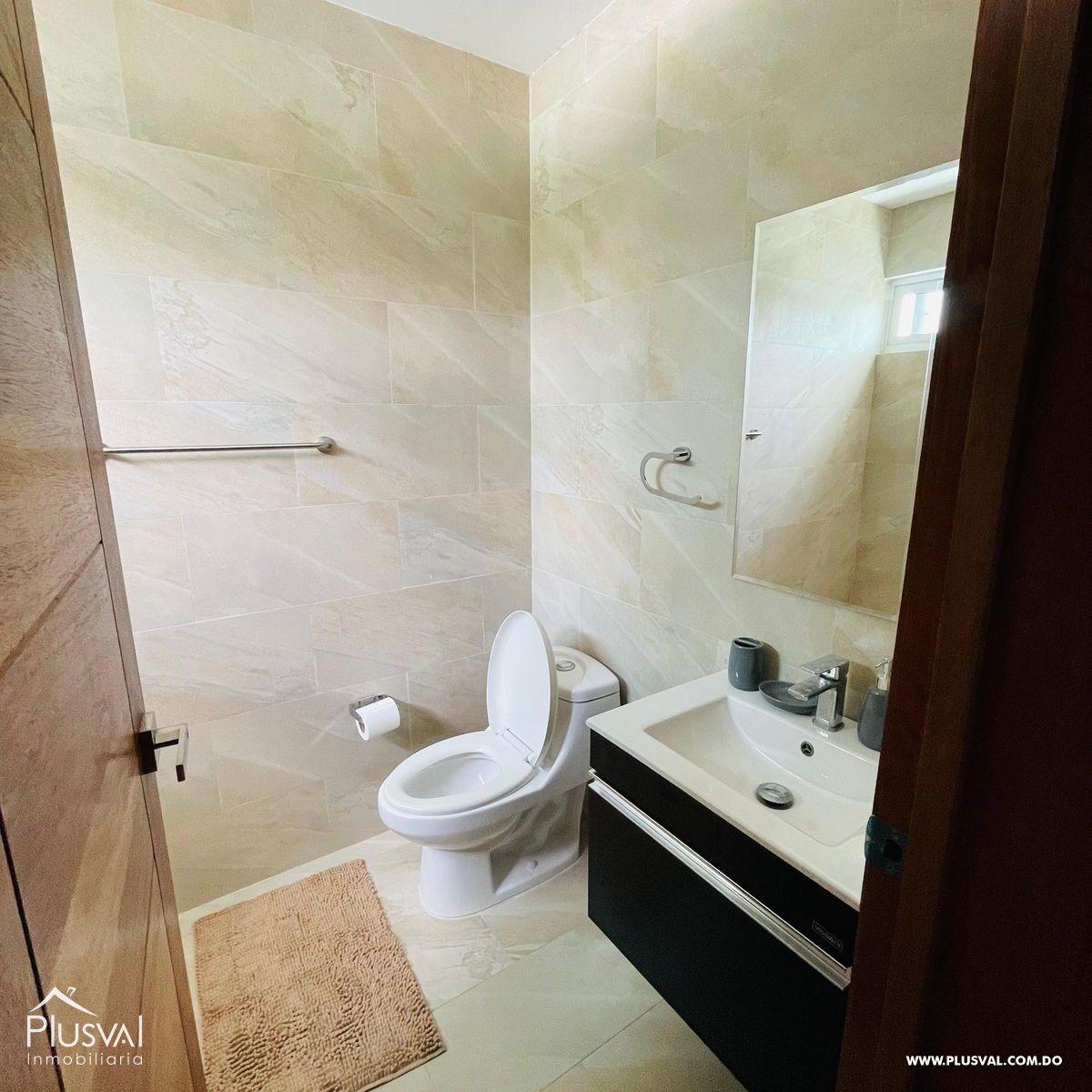 Apartamento moderno de 2 dormitorios con buena ubicación en El Cortesito, Bavaro 431184